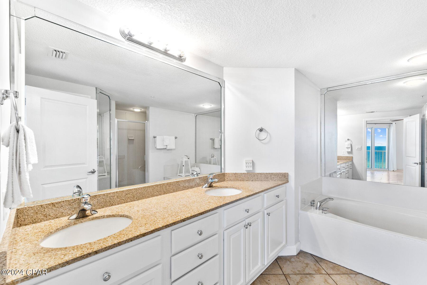 Grandview East At Long Beach - Residential