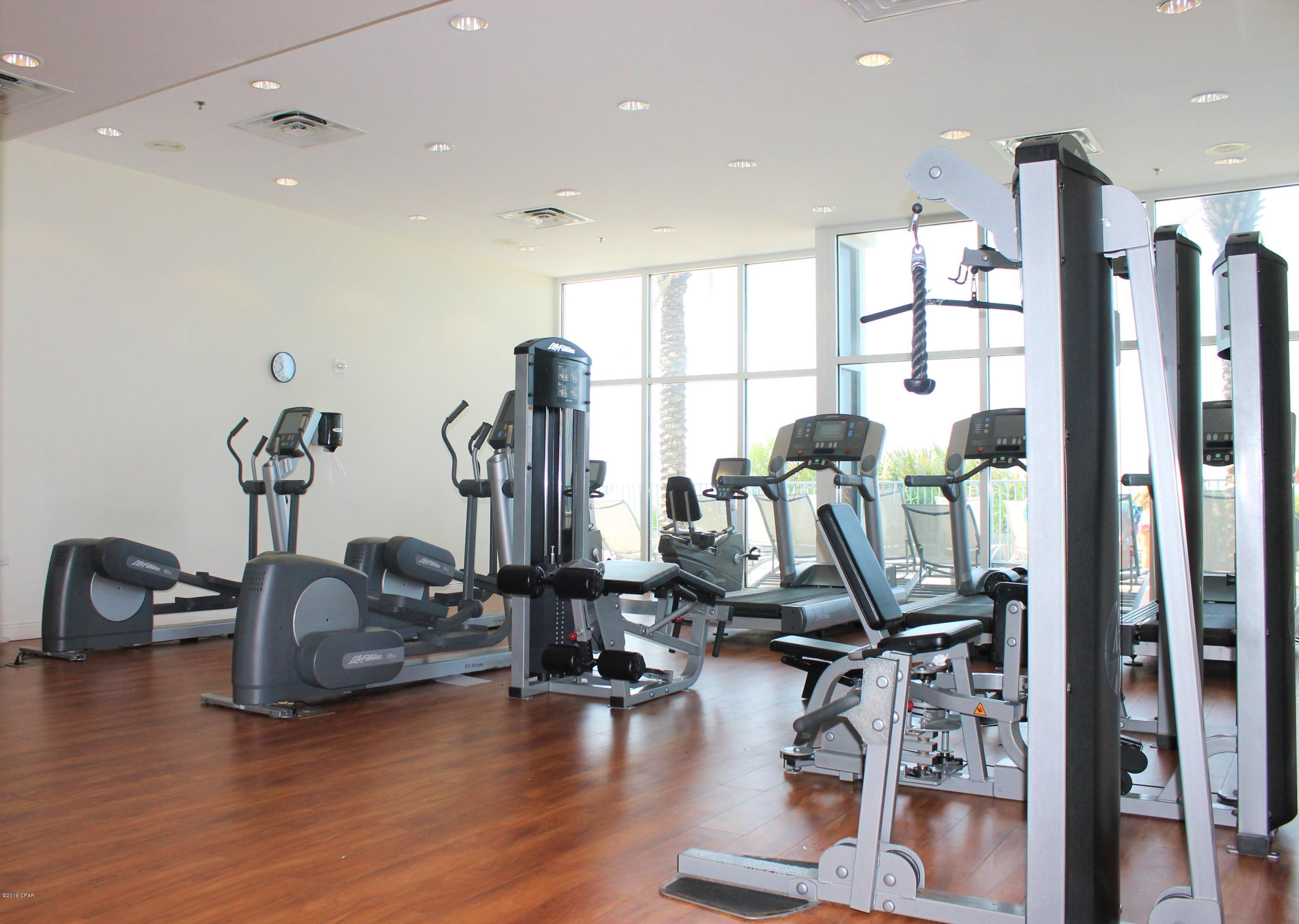 Sterling Breeze - Residential