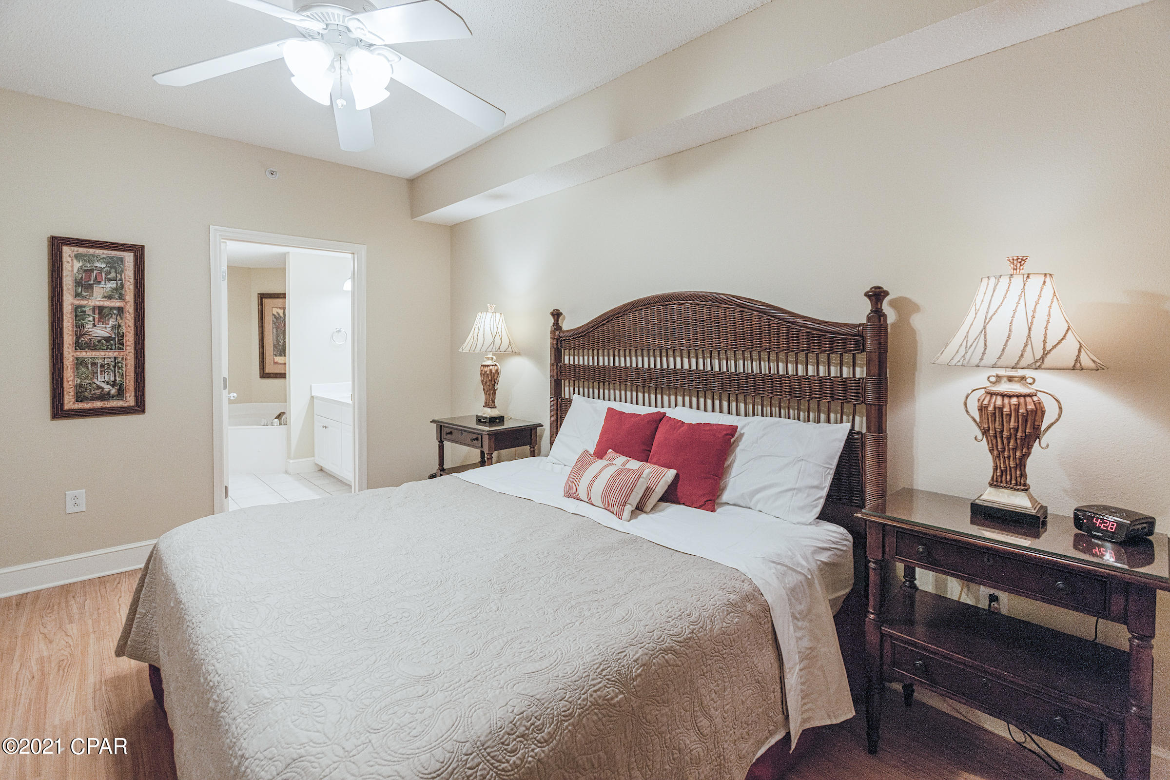 Majestic Beach Tower I - Residential