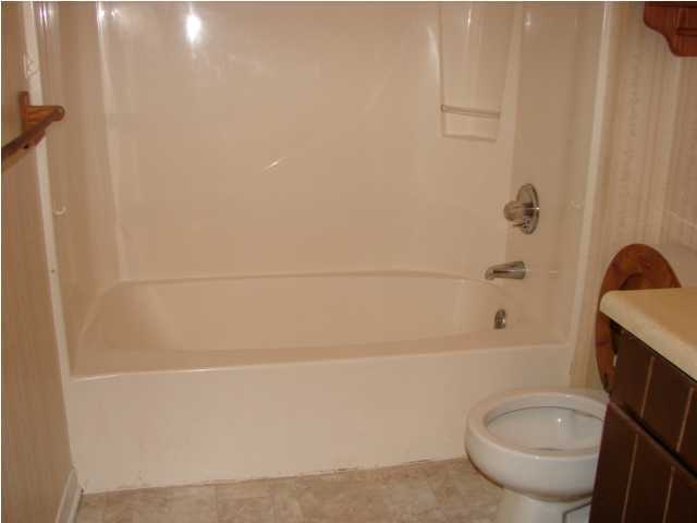 Eastgate Sub Ph I - Residential Lease