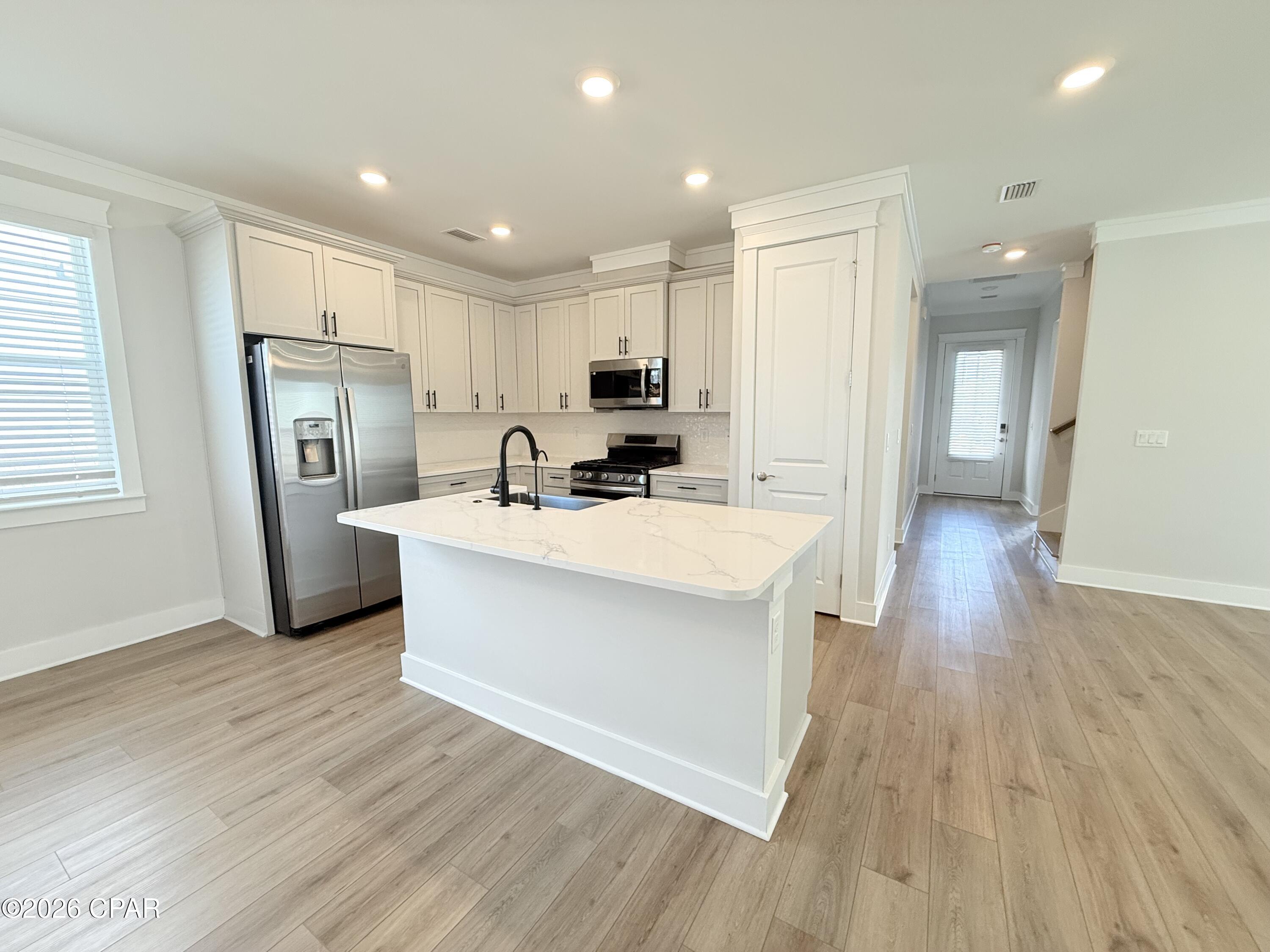 [No Recorded Subdiv] - Residential Lease