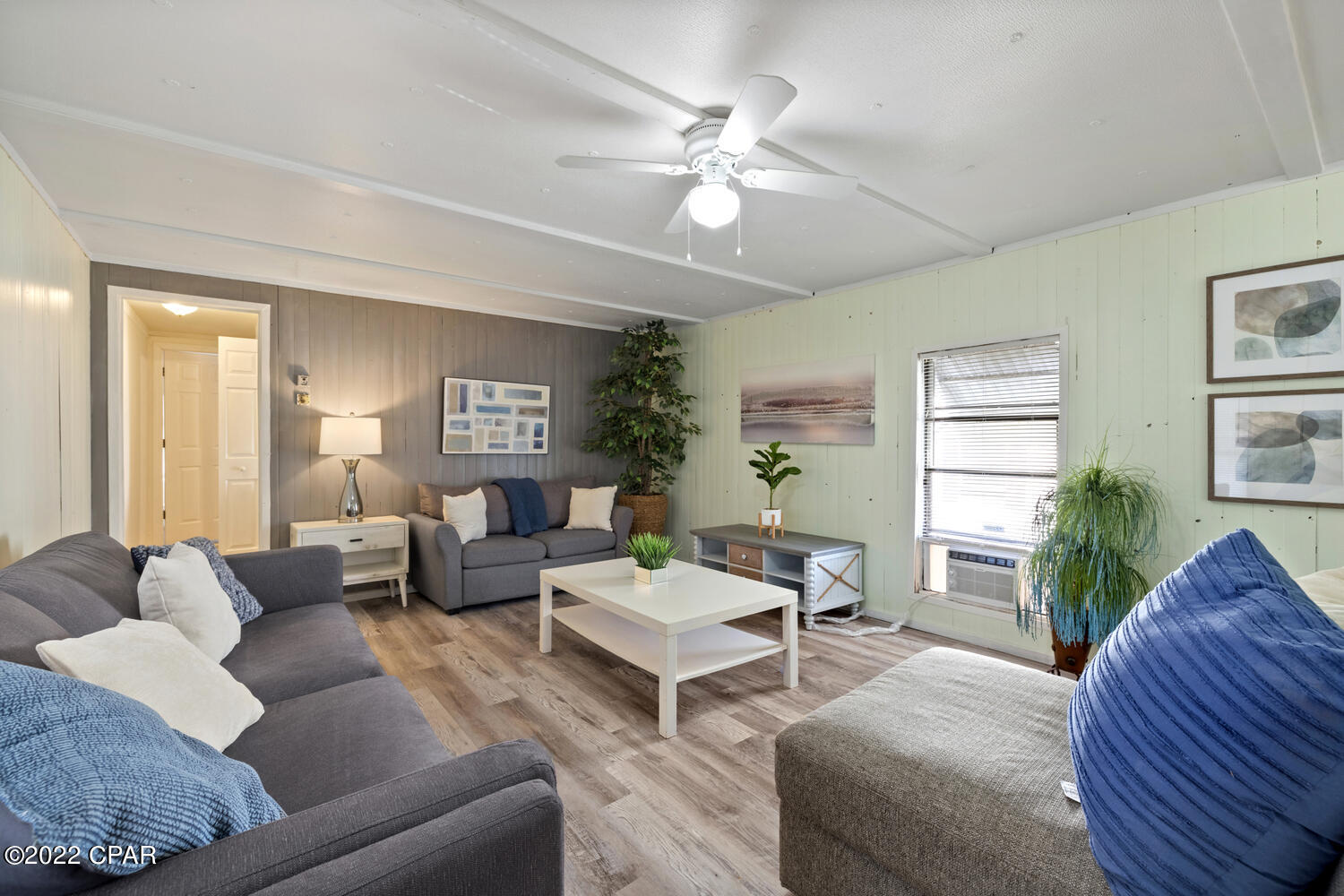 Crestview Heights 1st Add - Residential