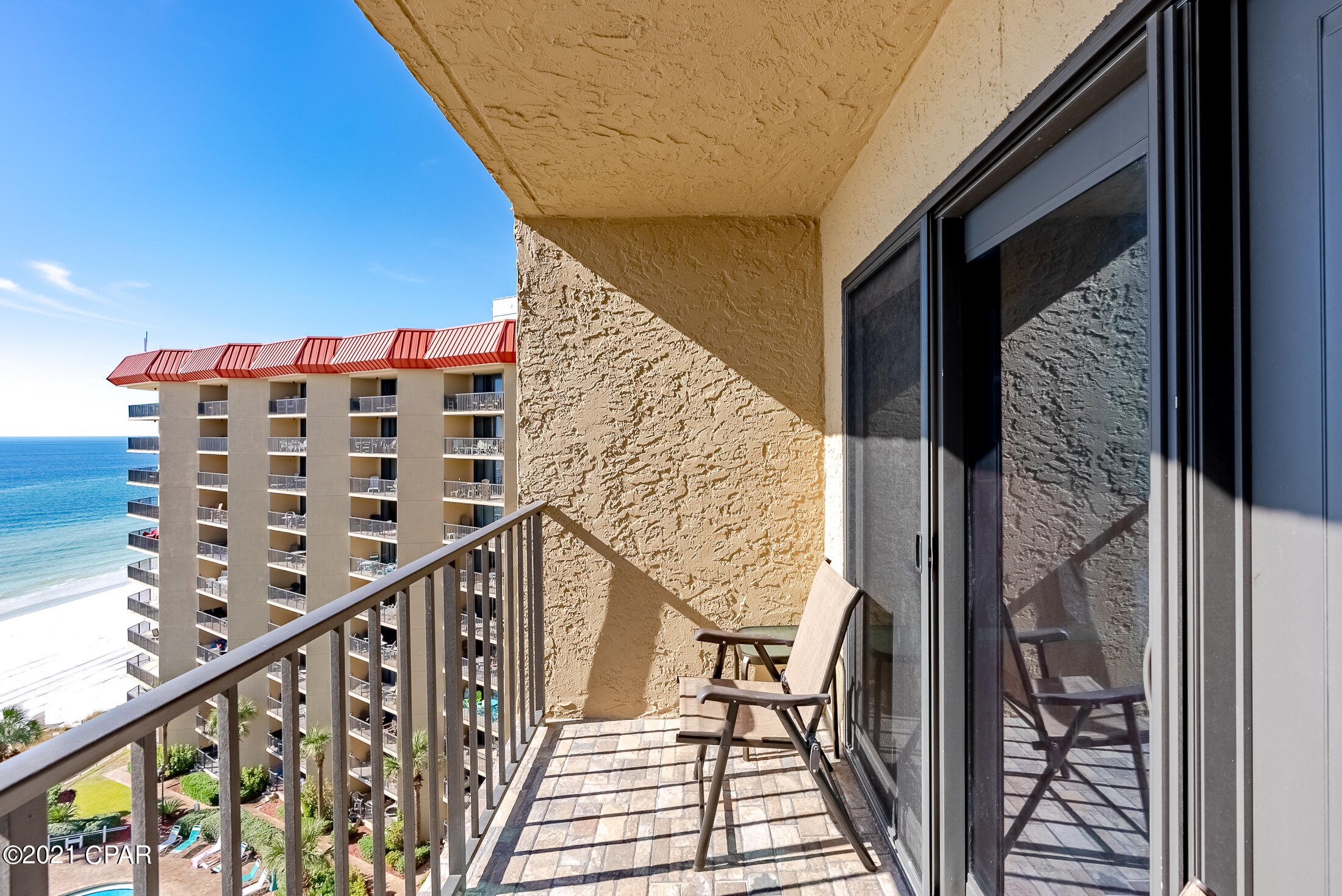 Summerhouse Condo. - Residential