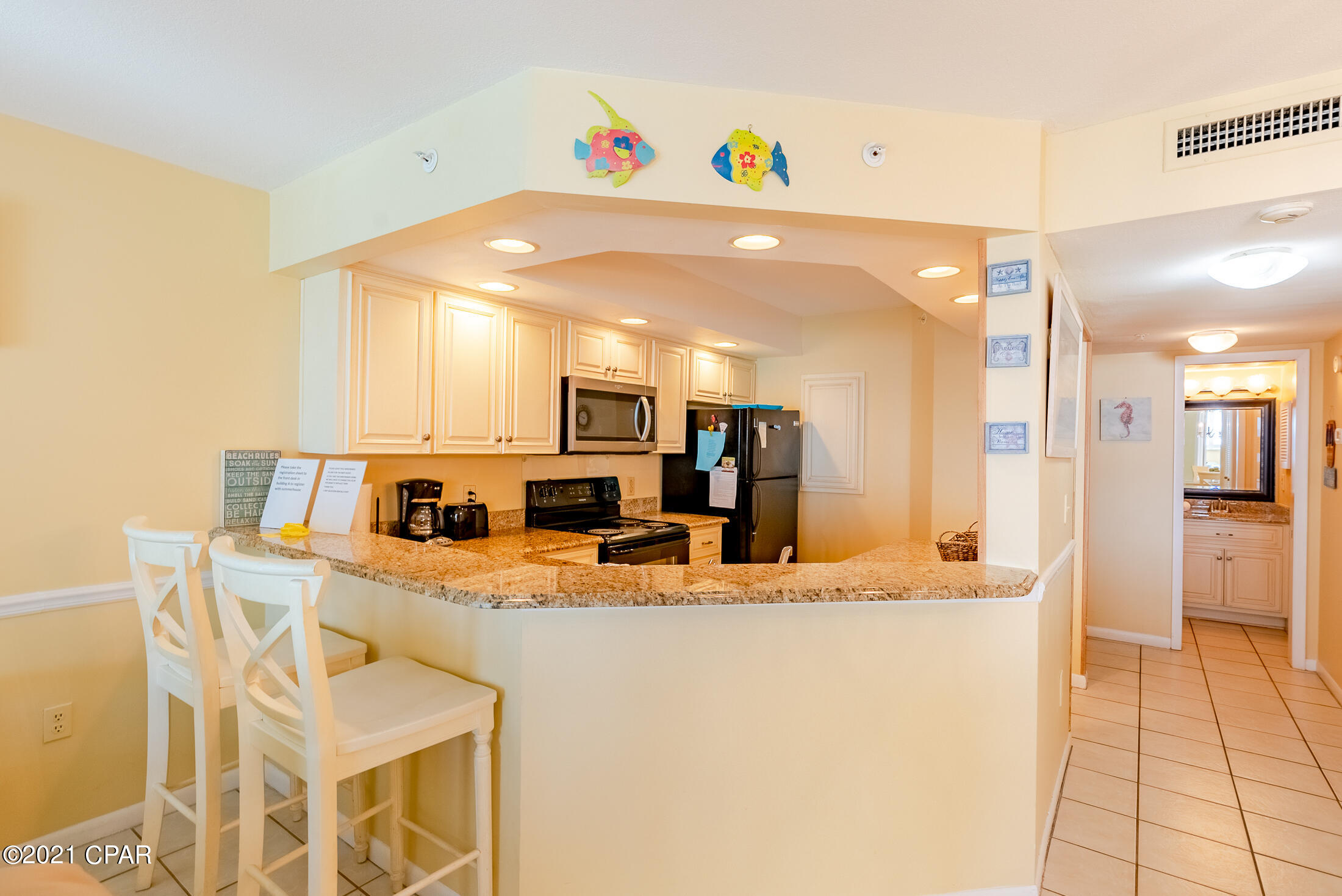 Summerhouse Condo. - Residential