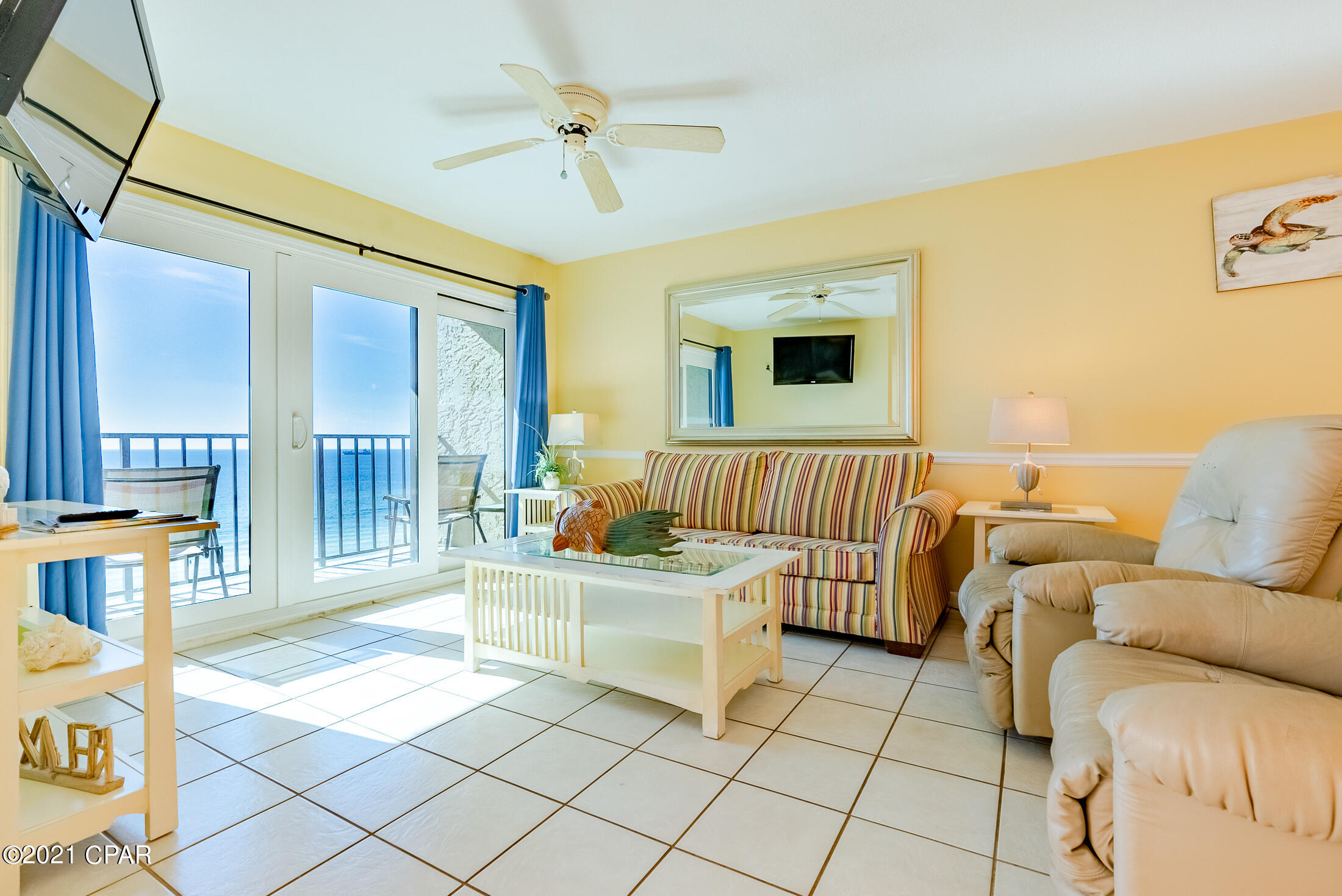 Summerhouse Condo. - Residential