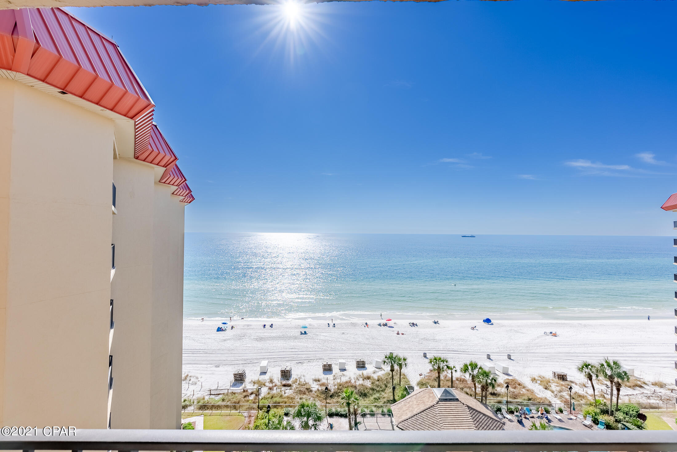 Summerhouse Condo. - Residential