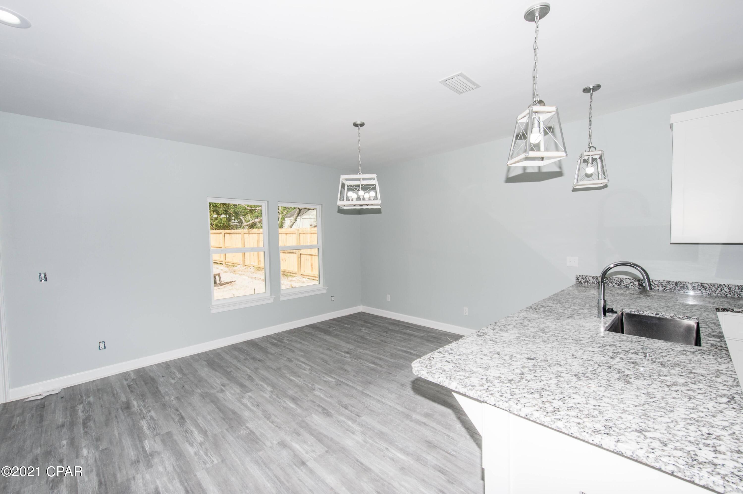 Laguna Beach 7th Add - Residential