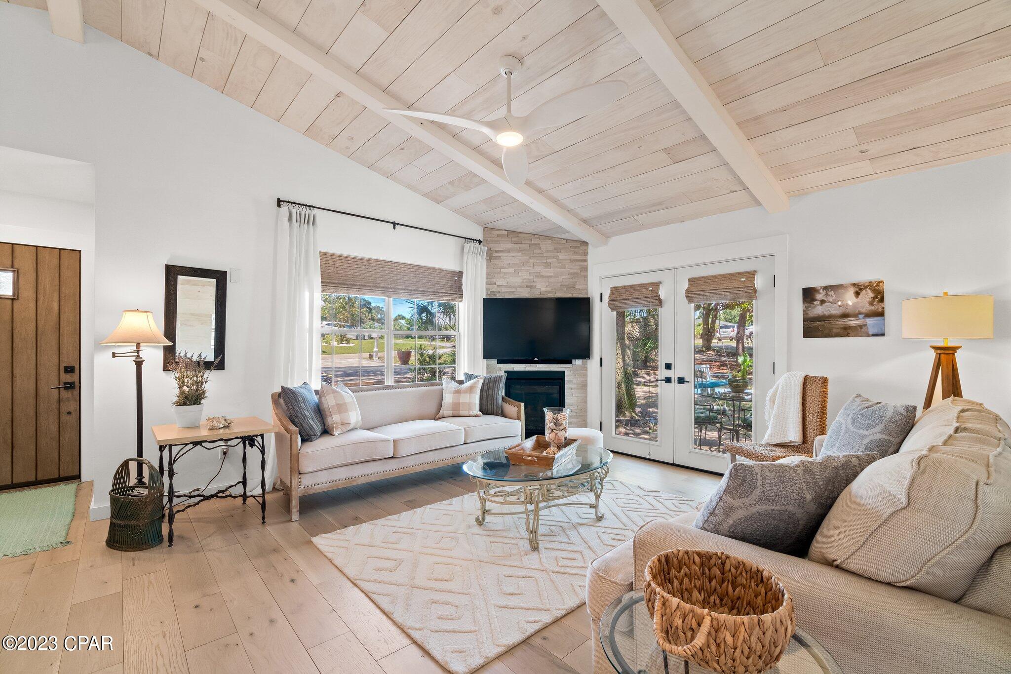 Riviera Beach - Residential