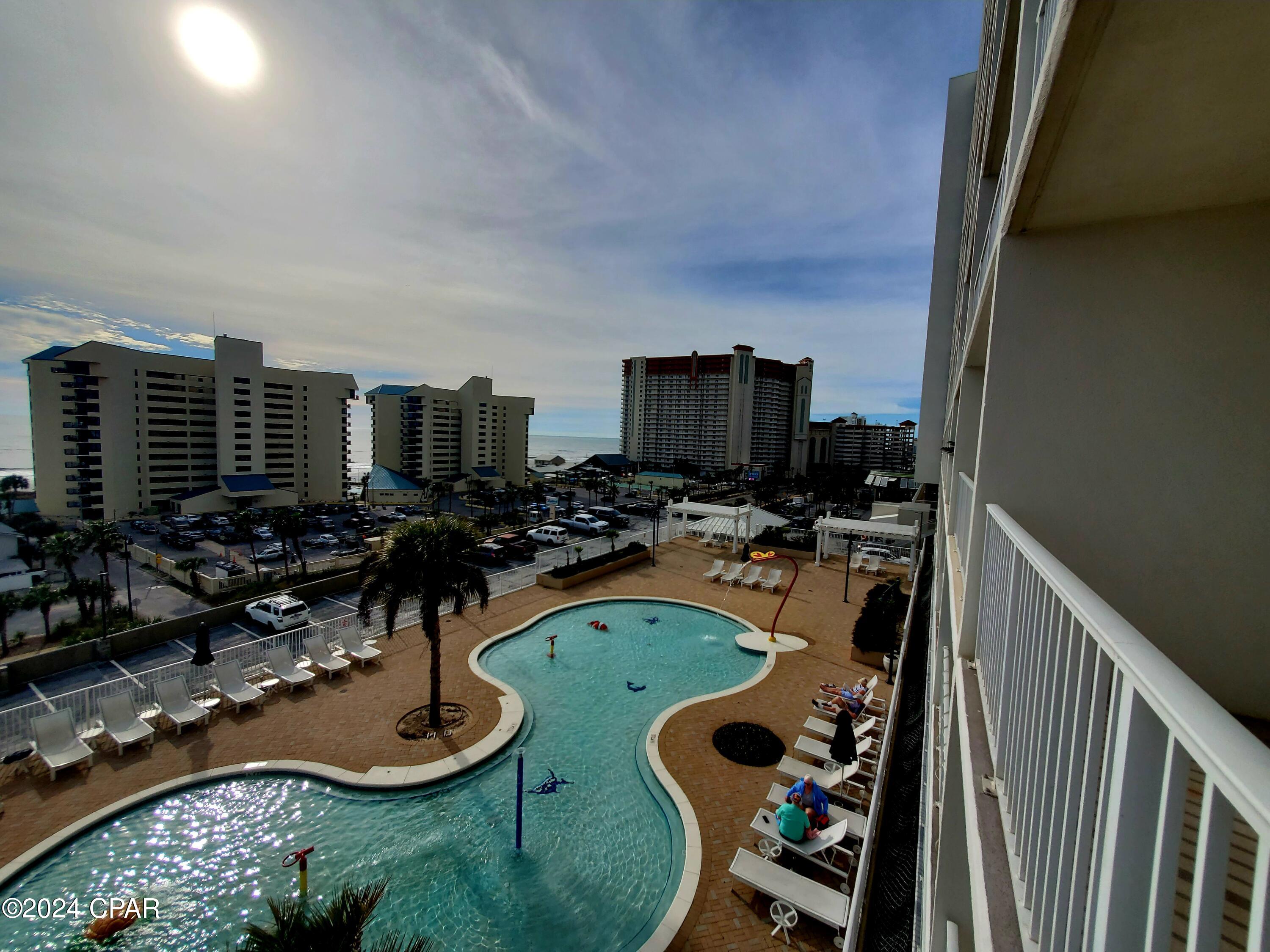 Laketown Wharf - Residential