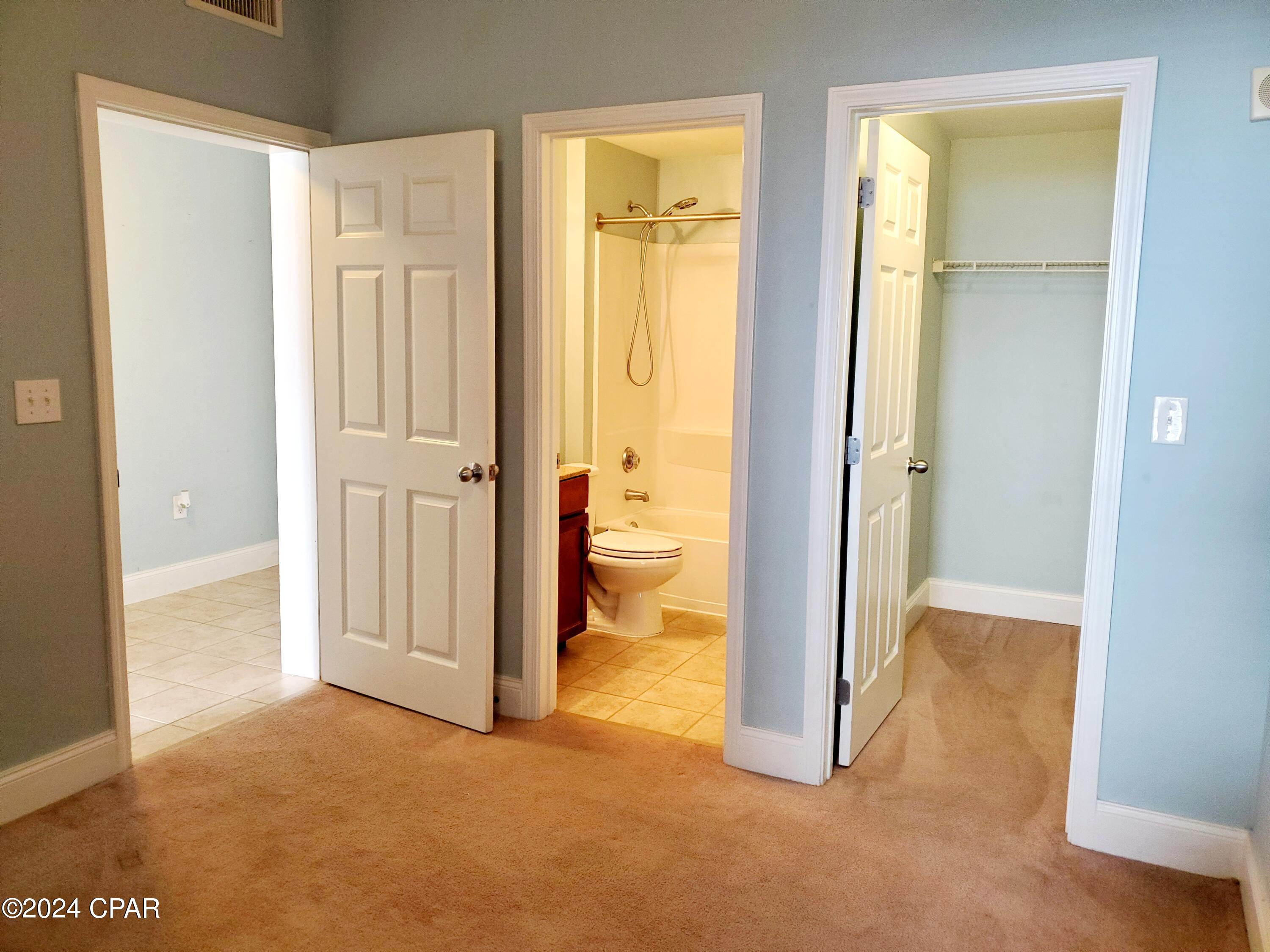 Laketown Wharf - Residential