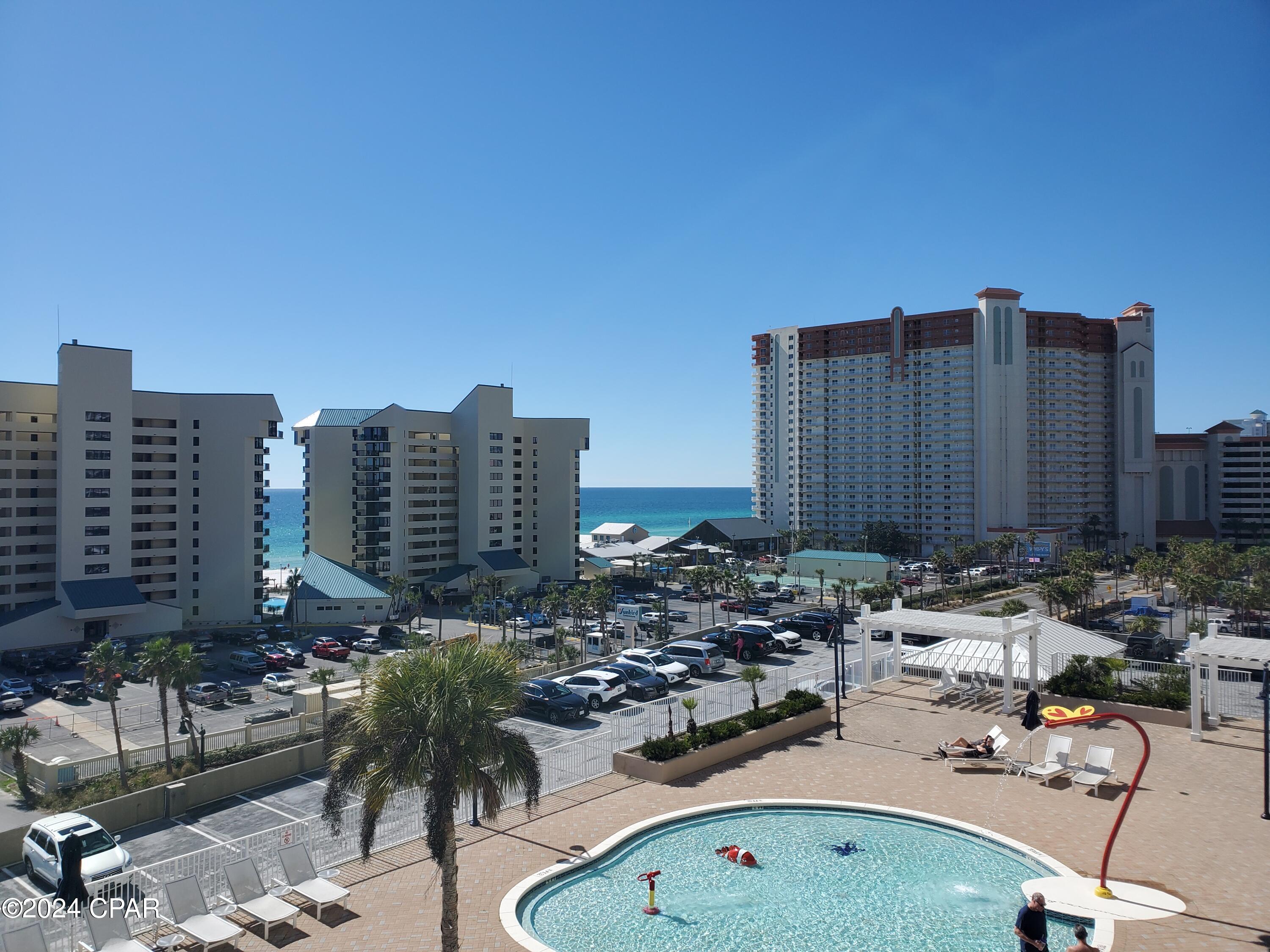 Laketown Wharf - Residential