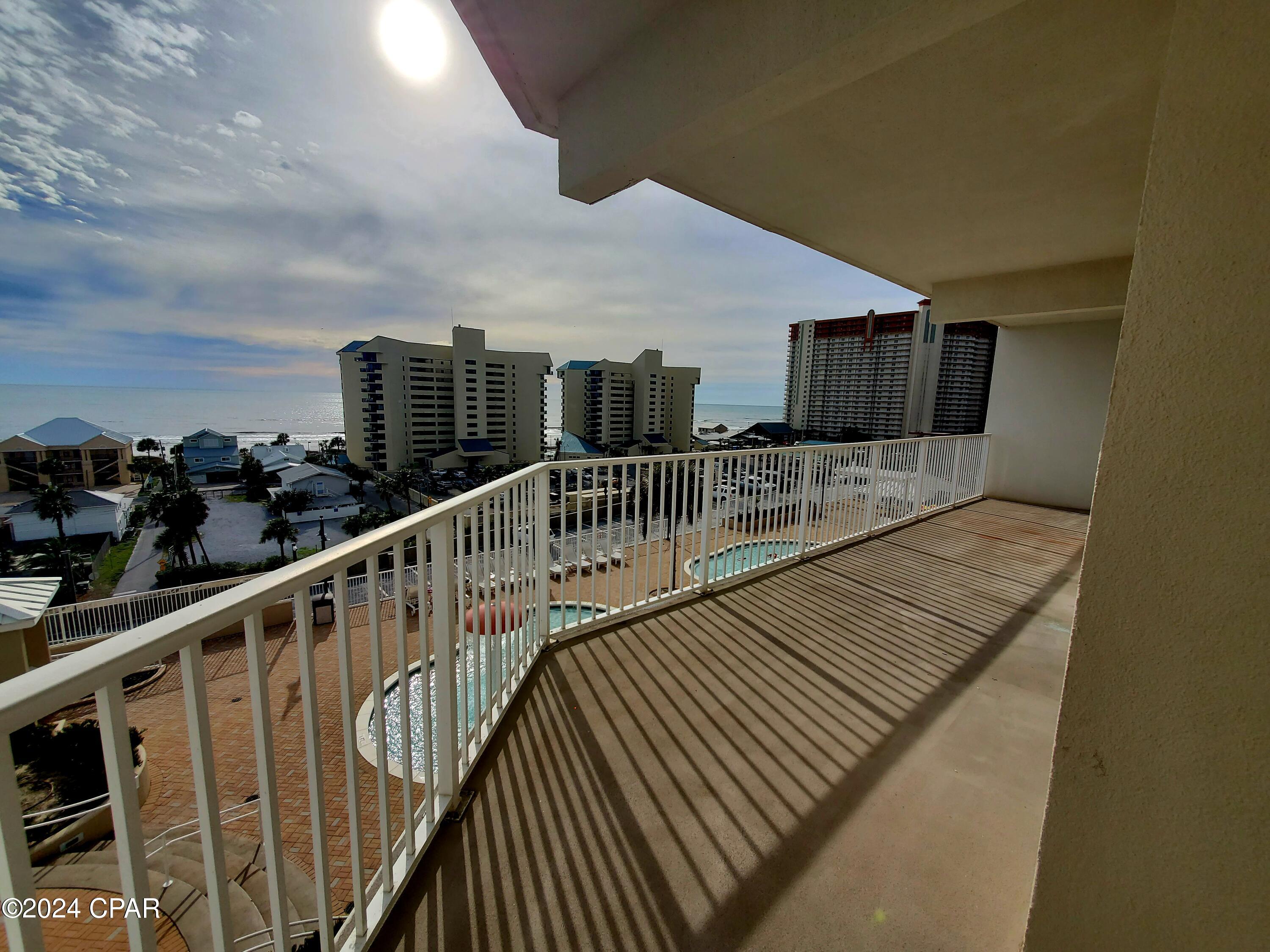 Laketown Wharf - Residential