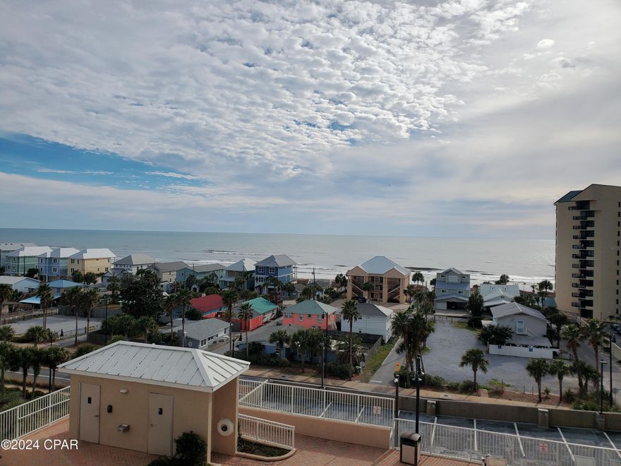 CURRENTLY UNDER CONTRACT, SELLER WILL CONSIDER BACKUP OFFERS .... A 6th floor, vacant, blank slate, empty shell in need of TLC to restore it with an AMAZING GULF VIEW!  Fantastic earning potential here. Wrap-around balcony, partially covered for easy outdoor living! Laketown Wharf condo featuring 3BR/3BA plus Bunk Room. Holds 10 guests easily with plenty of parking. Granite countertops, full kitchen with breakfast bar, large dining/living room area. Located on the very east end, this location very quiet and peaceful. Tons of Amenities include five Swimming Pools, Putting Green, 2-Story Fitness Center, Convention Center, multiple Restaurants on the ground floor, and a daily water fountain light-show in the lake.  THIS HAS SO MUCH POTENTIAL TO BE A RENTAL MACHINE!
