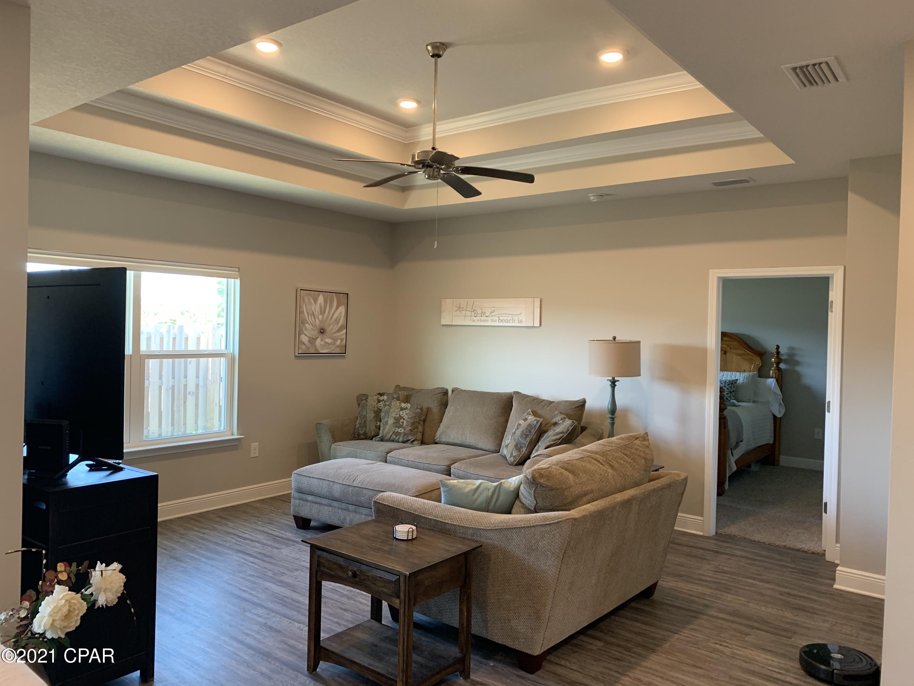 Emerald Cove Villas - Residential Lease