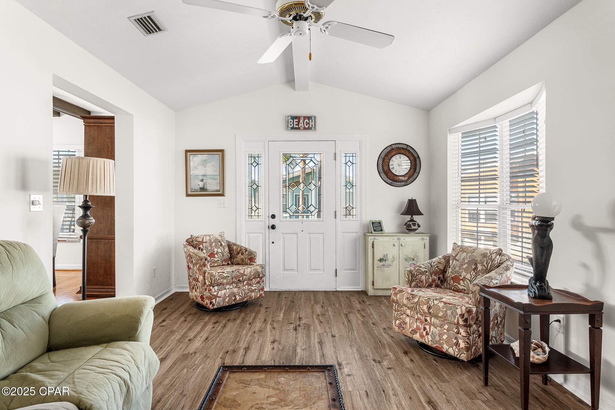 Venture Out Travel Trail - Residential