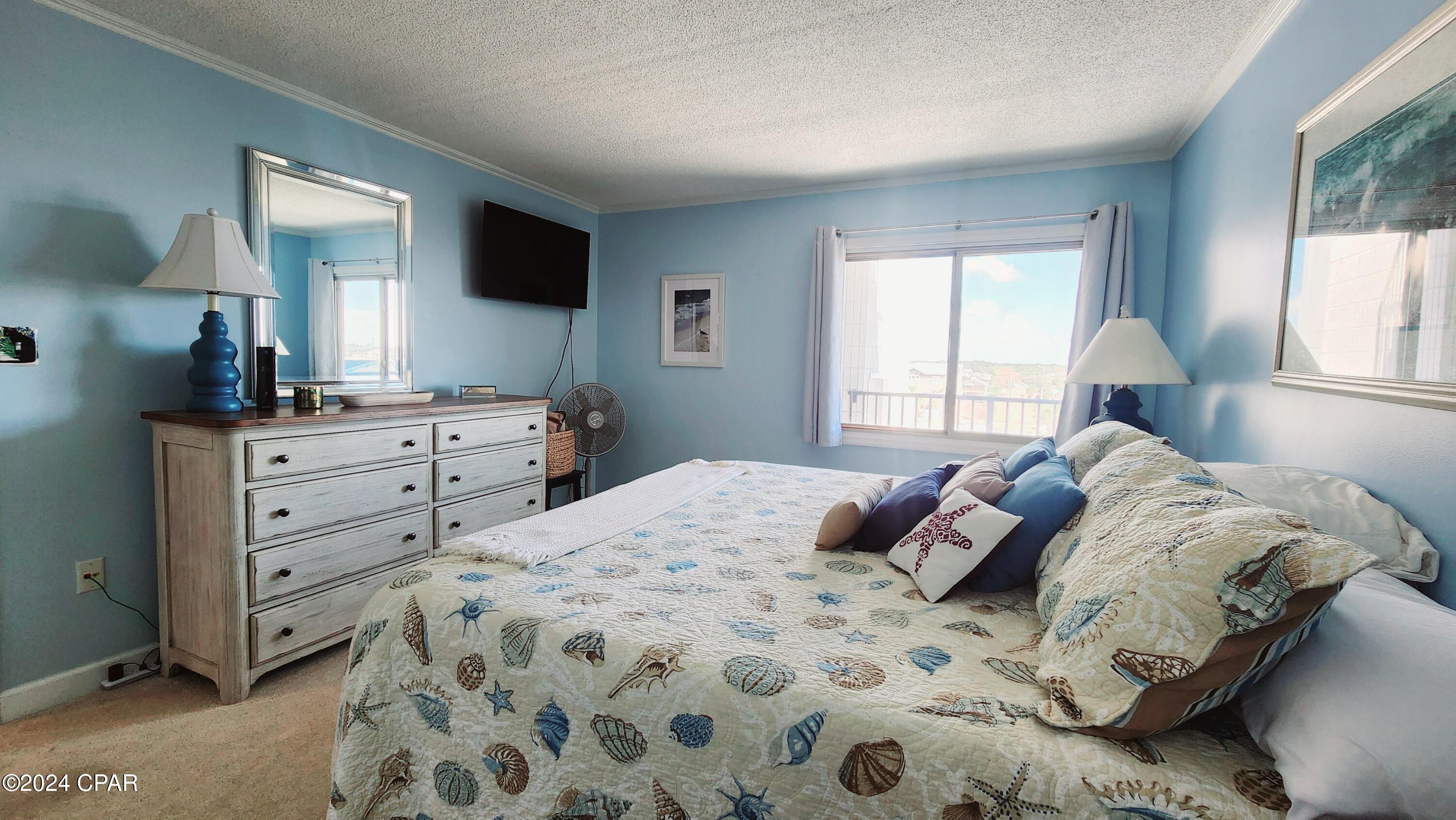 Mariner East Condo - Residential