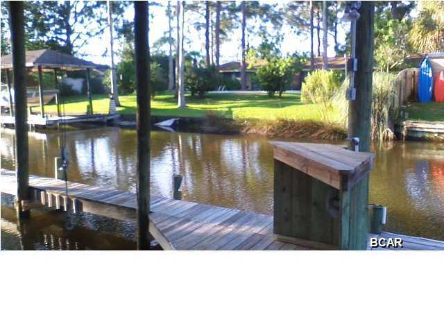 Baywood Shores Est Unit 3 - Residential Lease