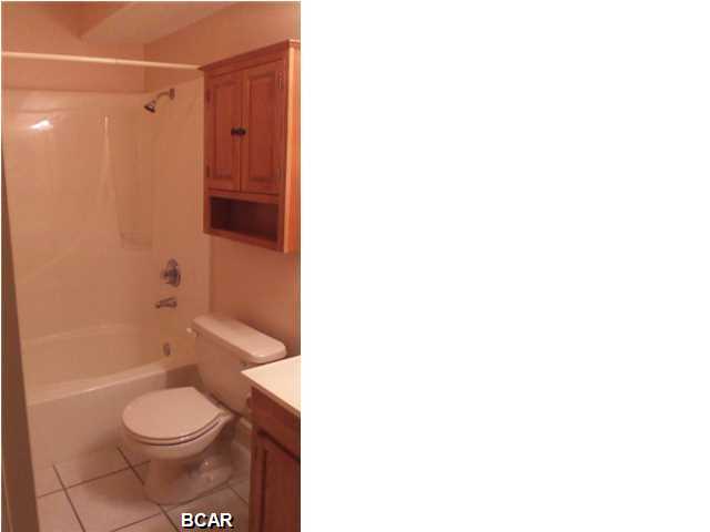 Baywood Shores Est Unit 3 - Residential Lease