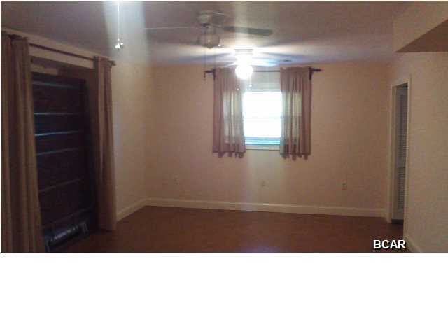 Baywood Shores Est Unit 3 - Residential Lease