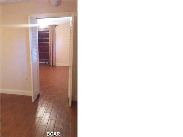 Baywood Shores Est Unit 3 - Residential Lease