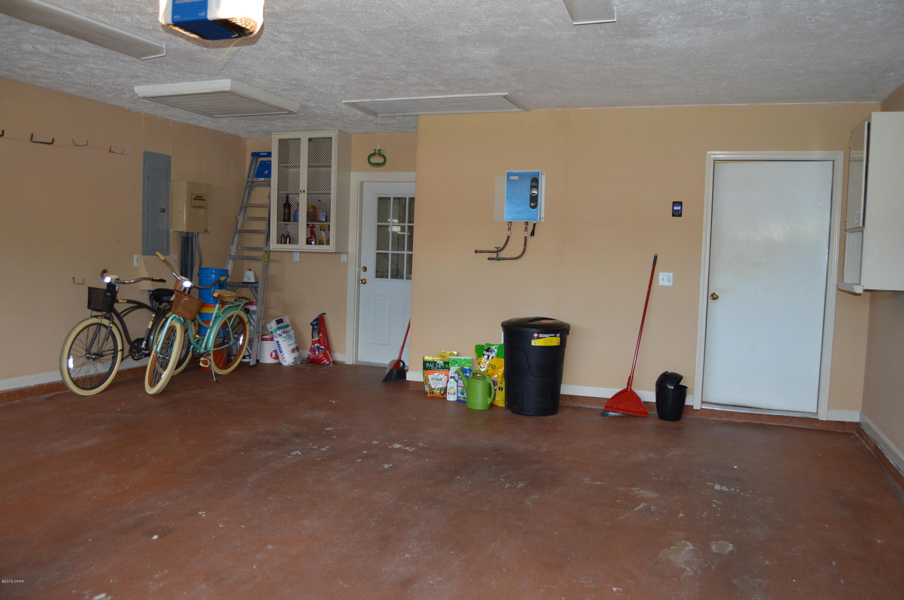 Colony Club Hrbr Ph 2 - Residential