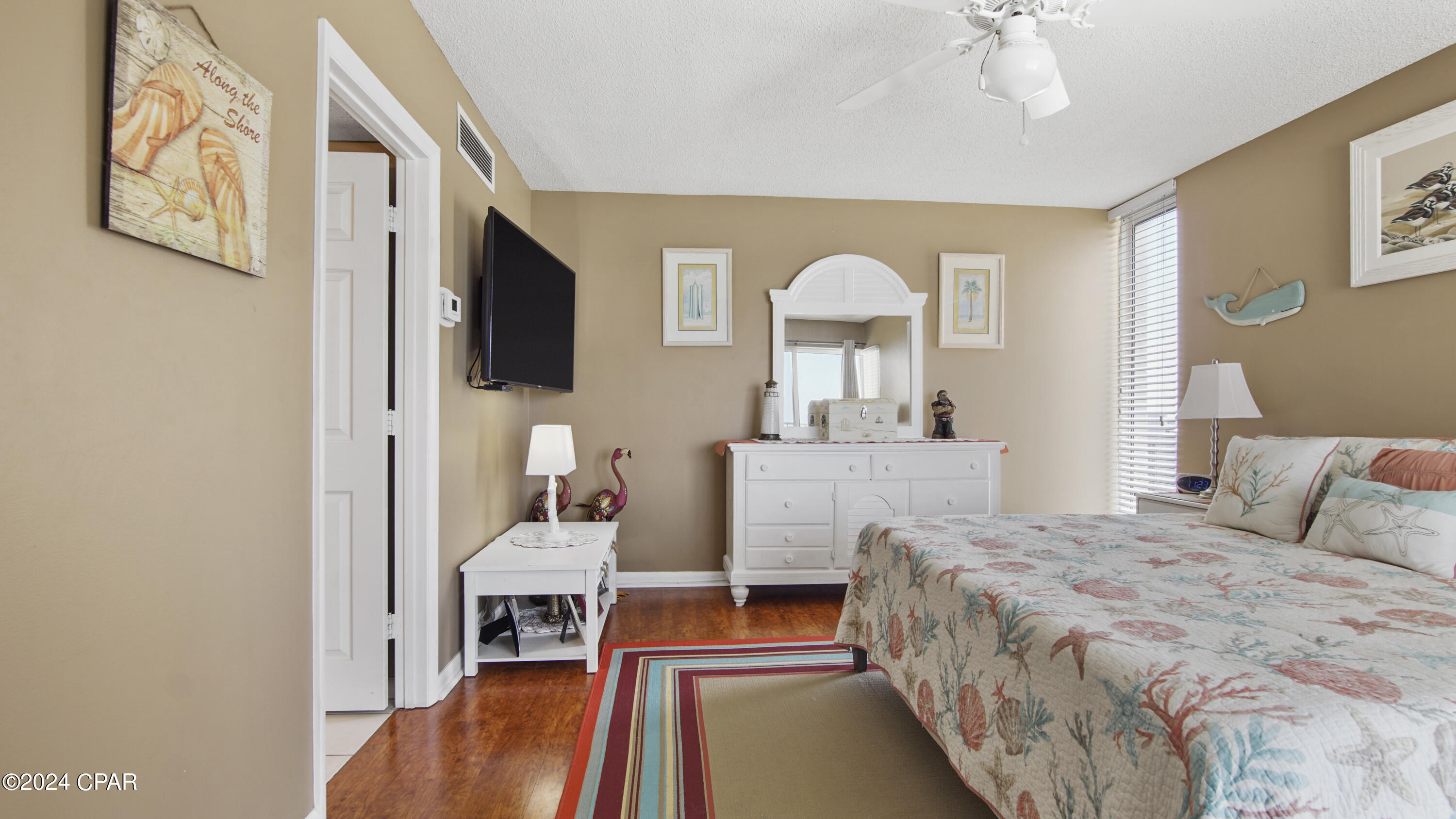 Long Beach Towers II - Residential