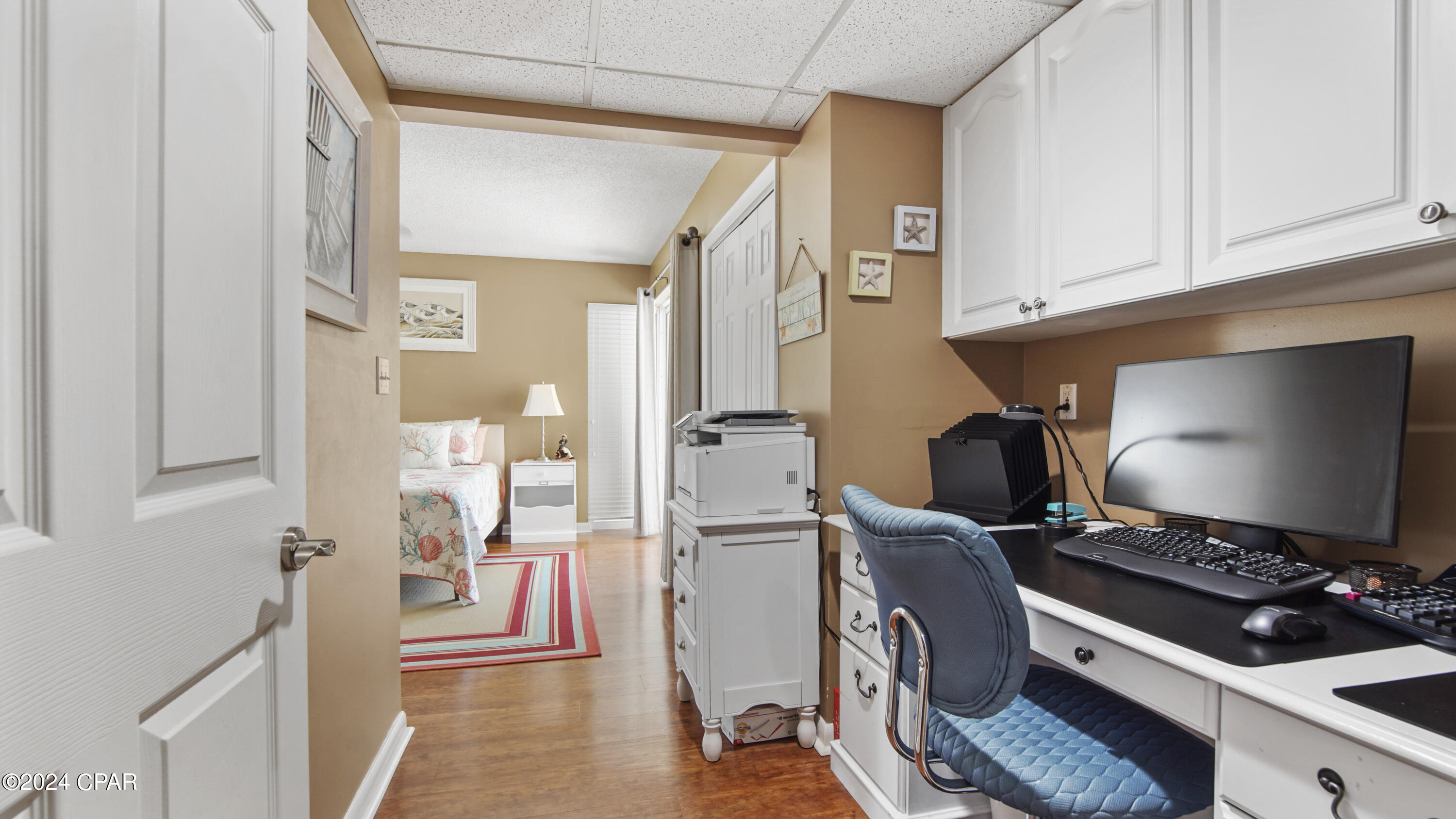 Long Beach Towers II - Residential