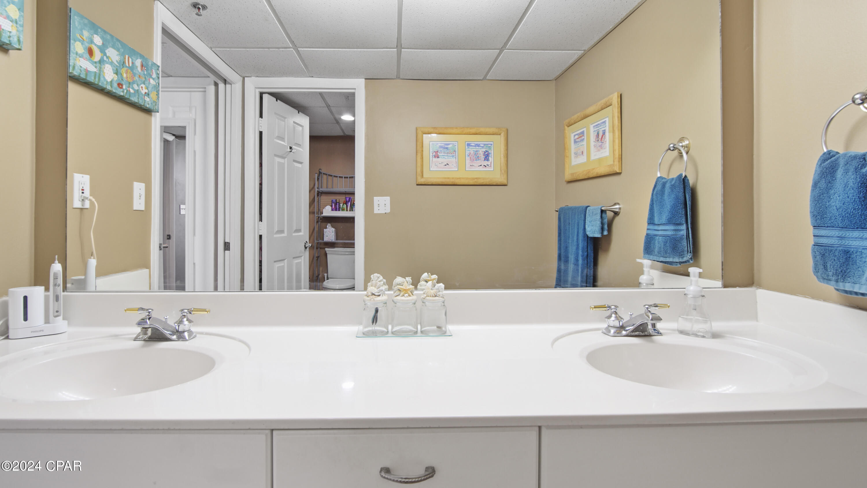 Long Beach Towers II - Residential