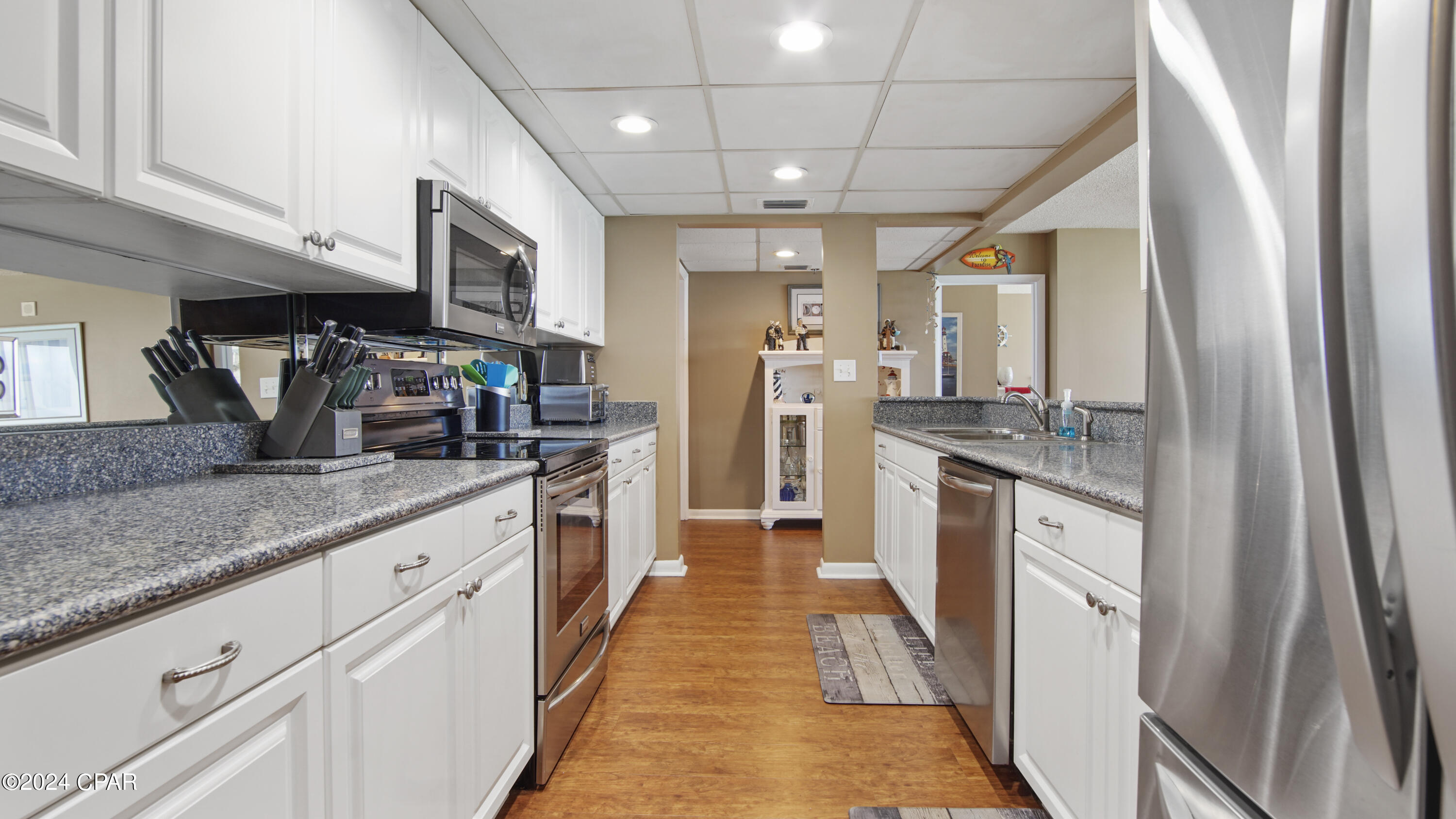 Long Beach Towers II - Residential