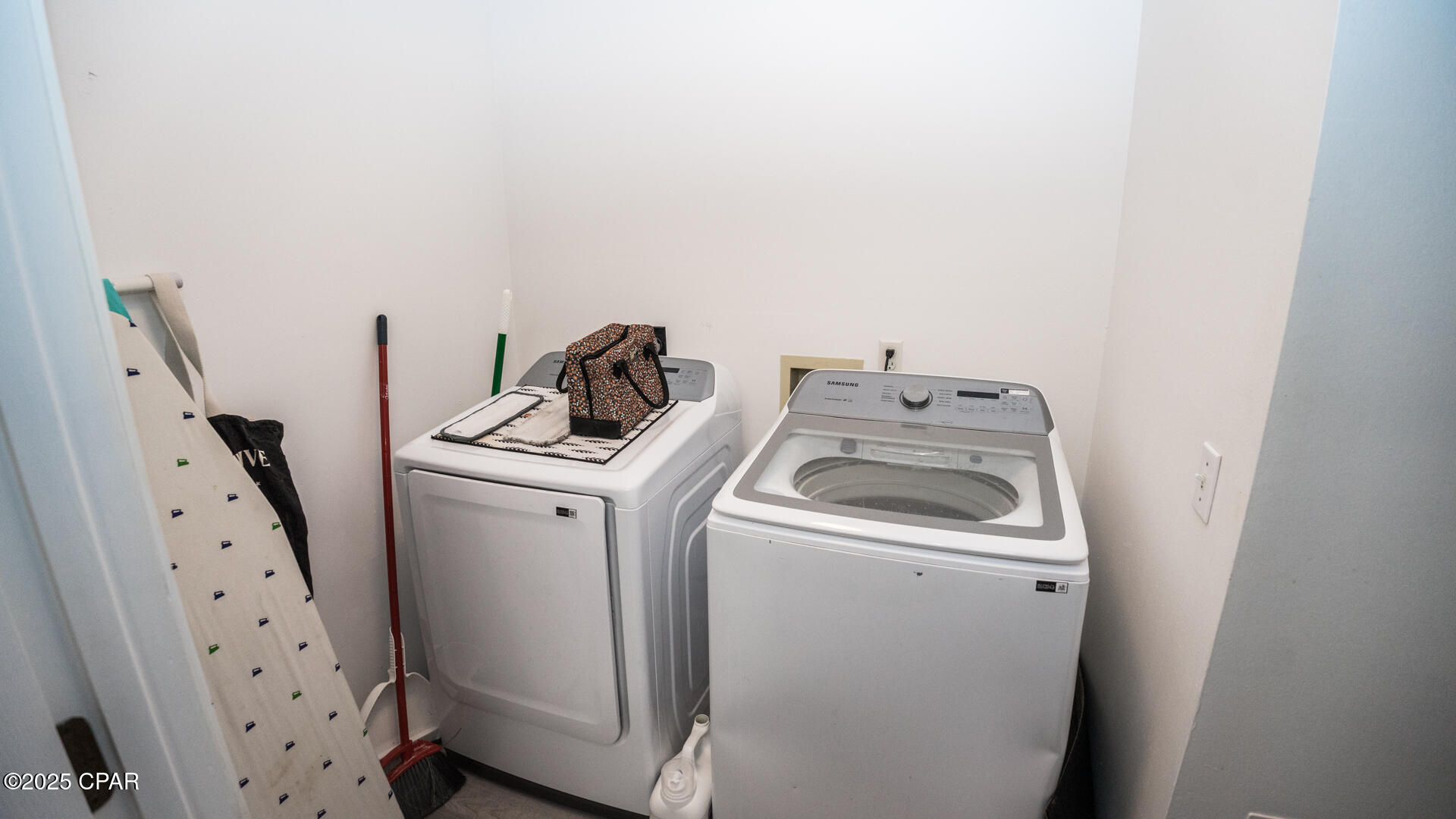 Panama City, Florida 32404, United States, 3 Bedrooms Bedrooms, ,2 BathroomsBathrooms,Residential,Active,151519