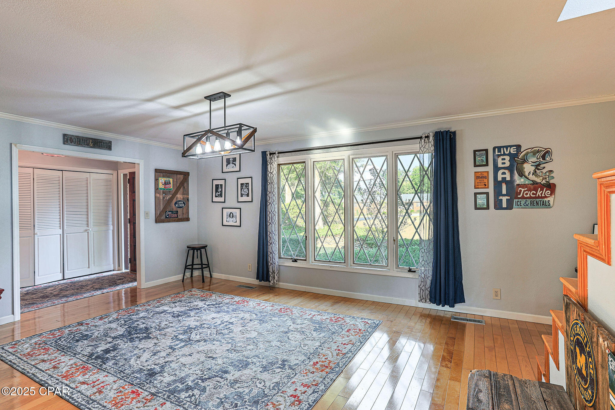 Country Club Hills #2 - Residential