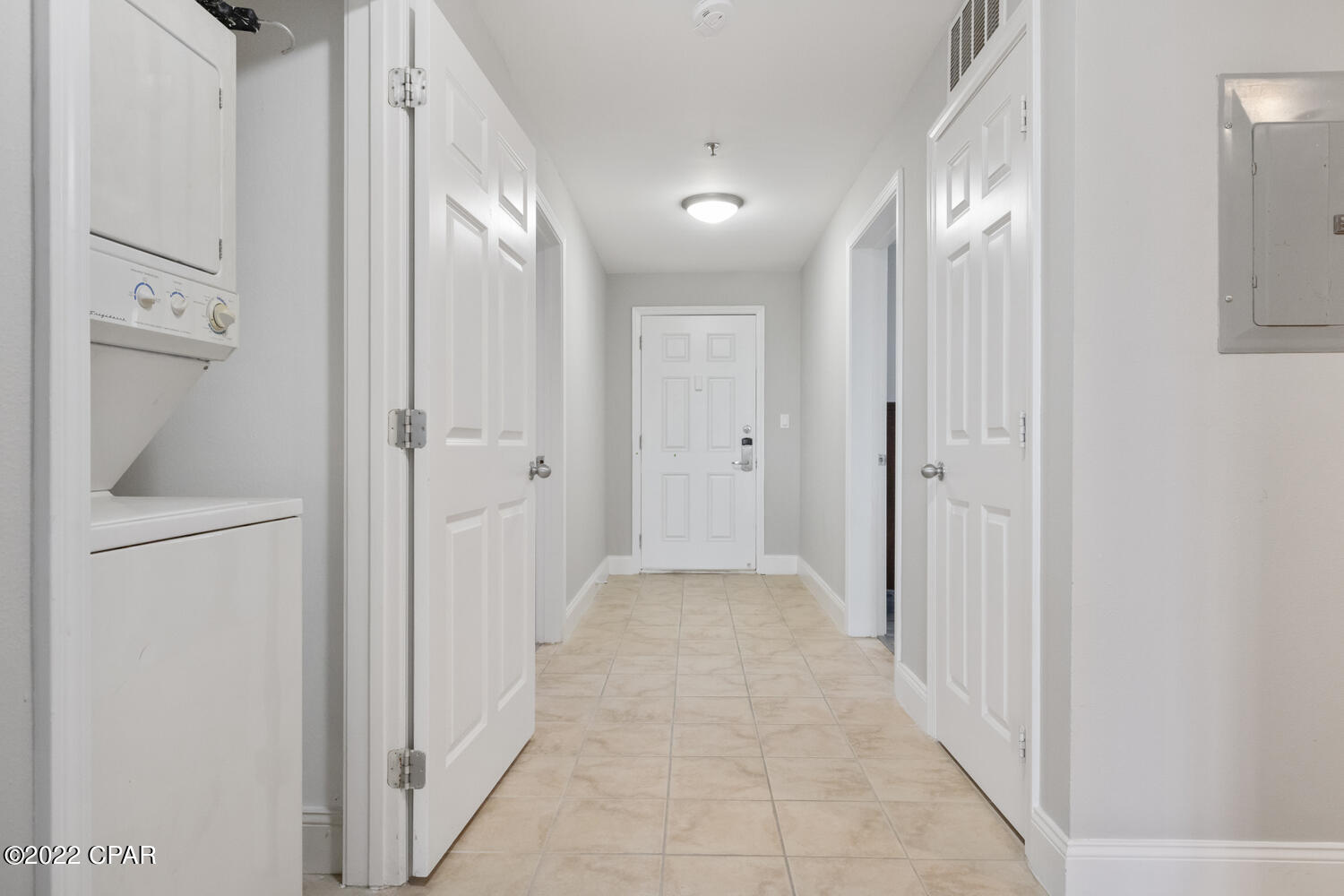 Laketown Wharf - Residential