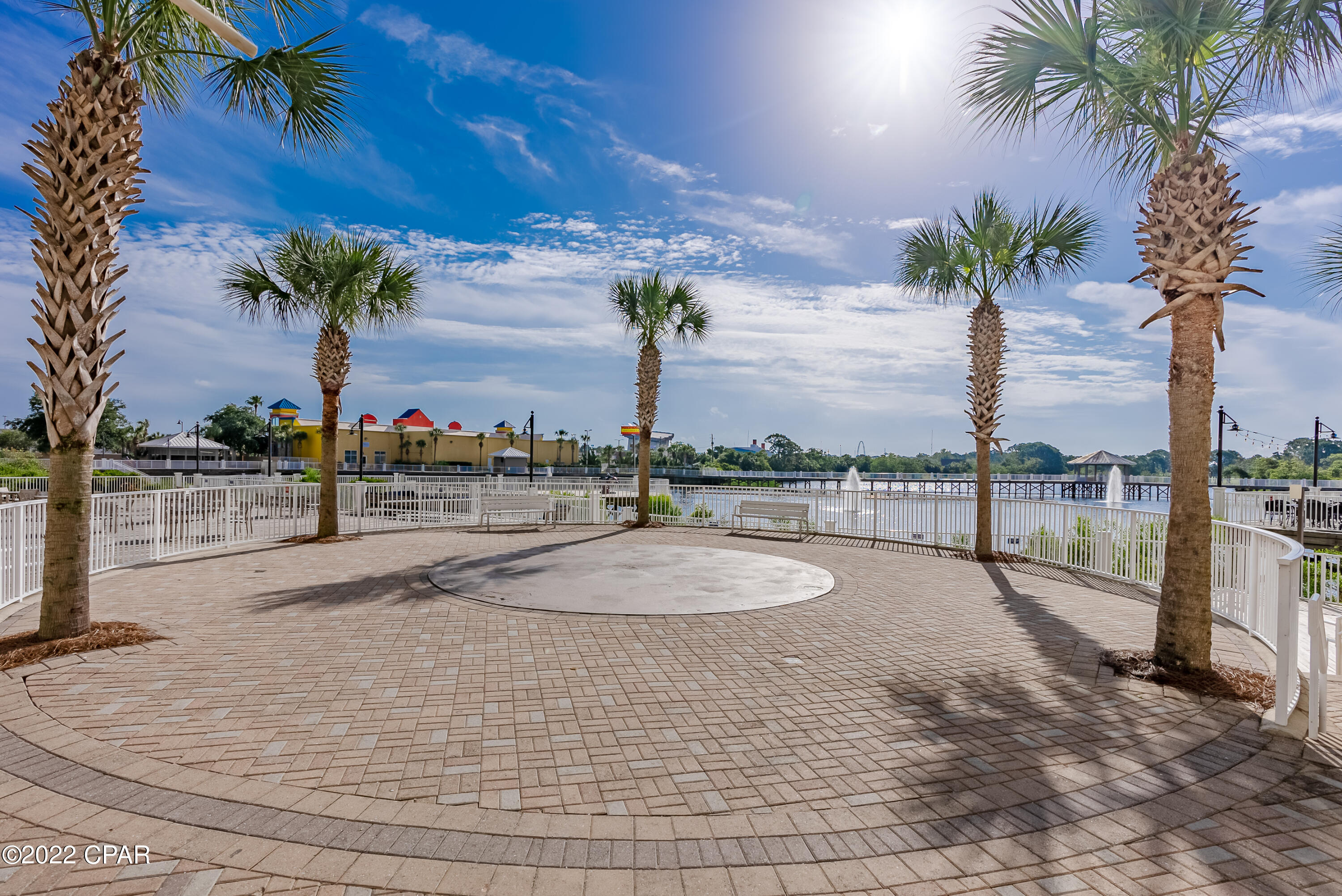 Laketown Wharf - Residential