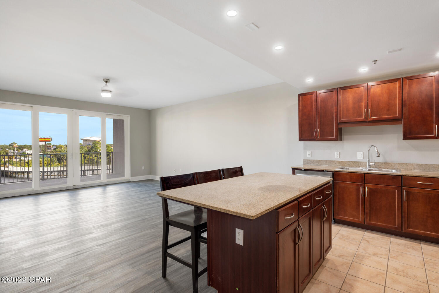 Laketown Wharf - Residential