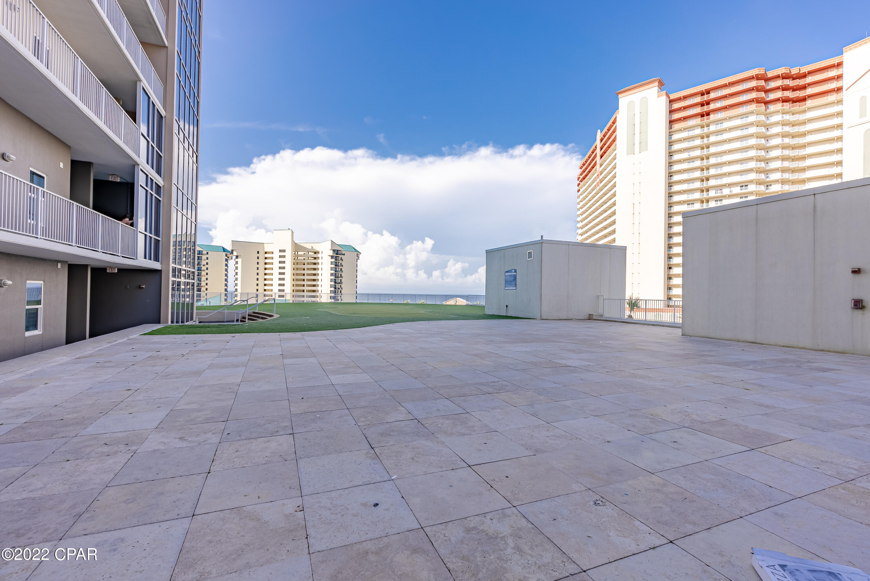 Laketown Wharf - Residential