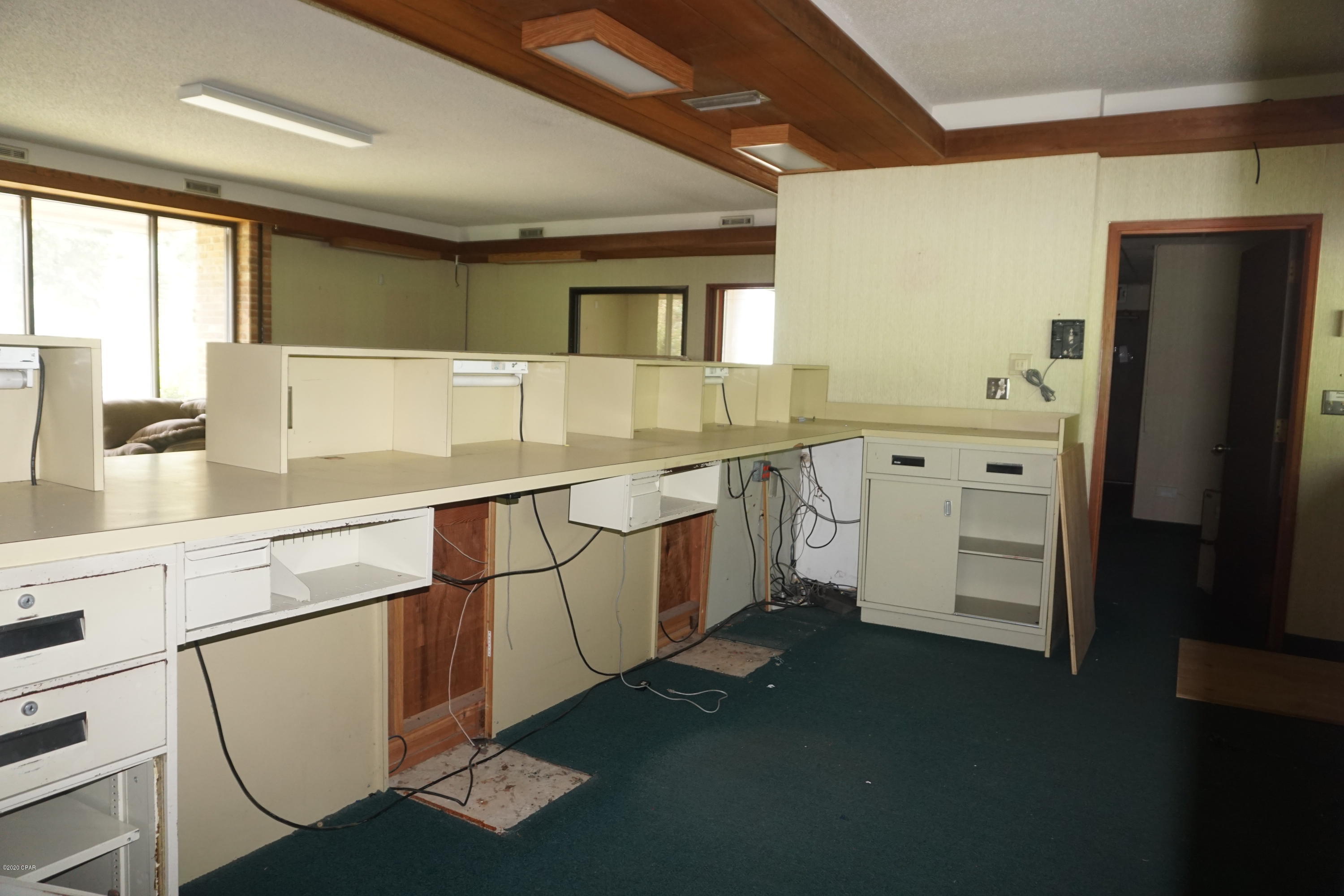 [No Recorded Subdiv] - Commercial Sale