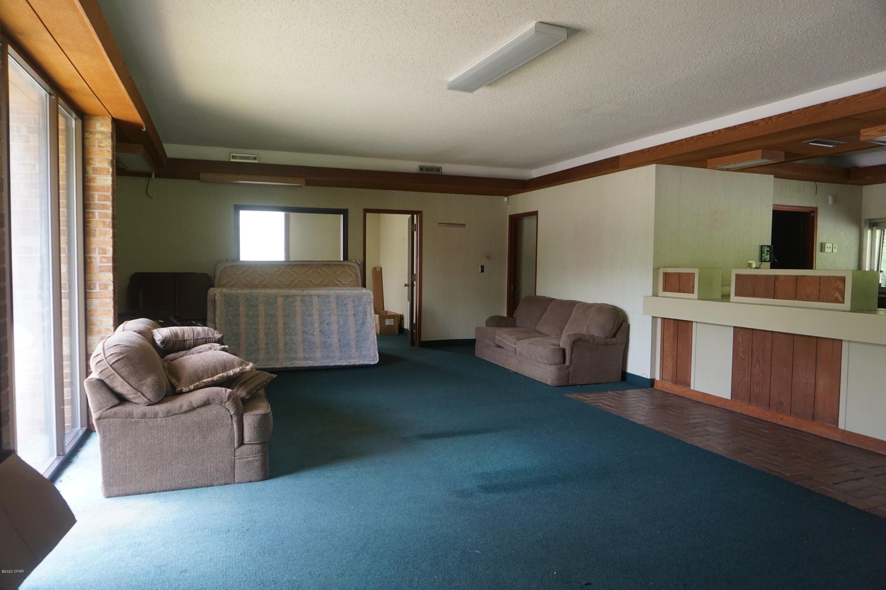 [No Recorded Subdiv] - Commercial Sale