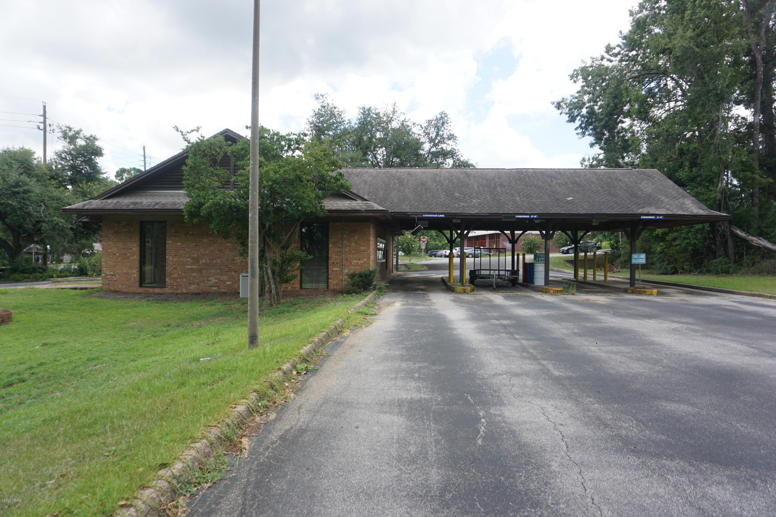 [No Recorded Subdiv] - Commercial Sale