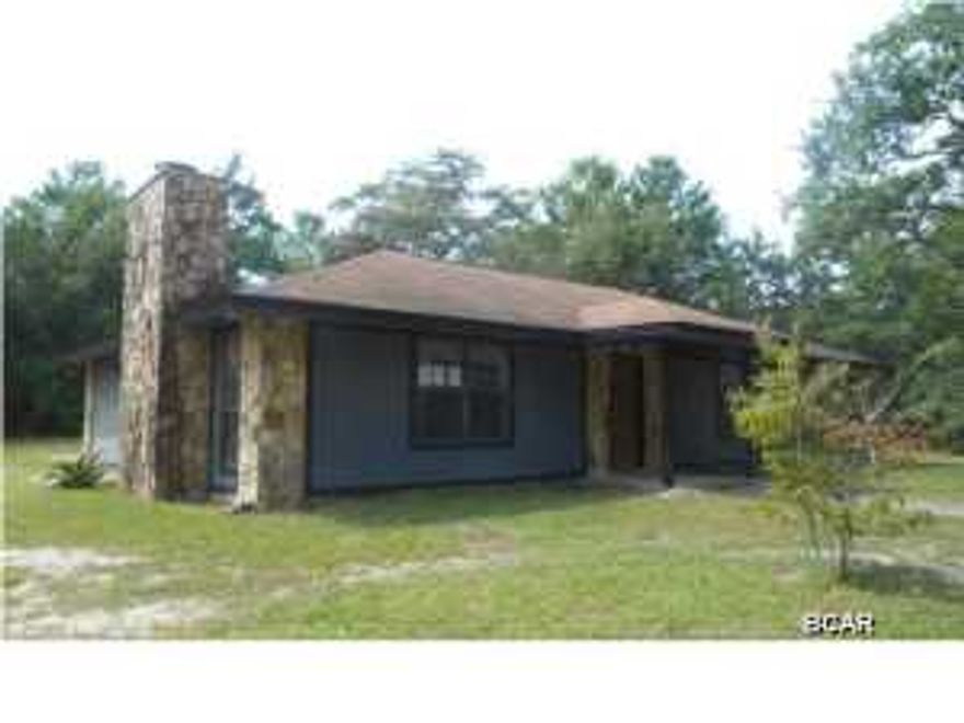 Great opportunity to own a home that is privately situated on 2.0 acres of land and only a 10 minute drive from the McCall-Everett Park South Boat Ramp! This quaint home features over 2,000 square feet of living space, Living Room Fireplace, 3 bedrooms and 2 bathrooms. Don't miss out on this a amazing opportunity for you and your family to have your very own retreat! Available to Owner Occupants for 15 days from list date. This property is considered Insurable with Escrow by a FHA Appraiser. Buyers may escrow funds for repairs after the close of escrow & the amount is added to the loan balance of the standard FHA Financing (203b). Please see attached Repair Escrow & PCR for details. Available to Owner Occupants for 15 days from list date.