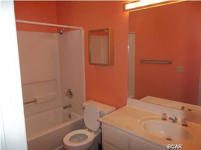 Michigan Court Sub - Residential