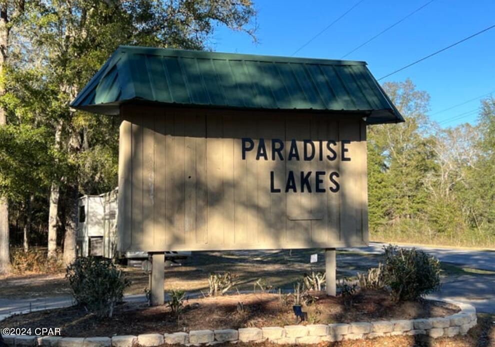 Paradise Oaks - Land