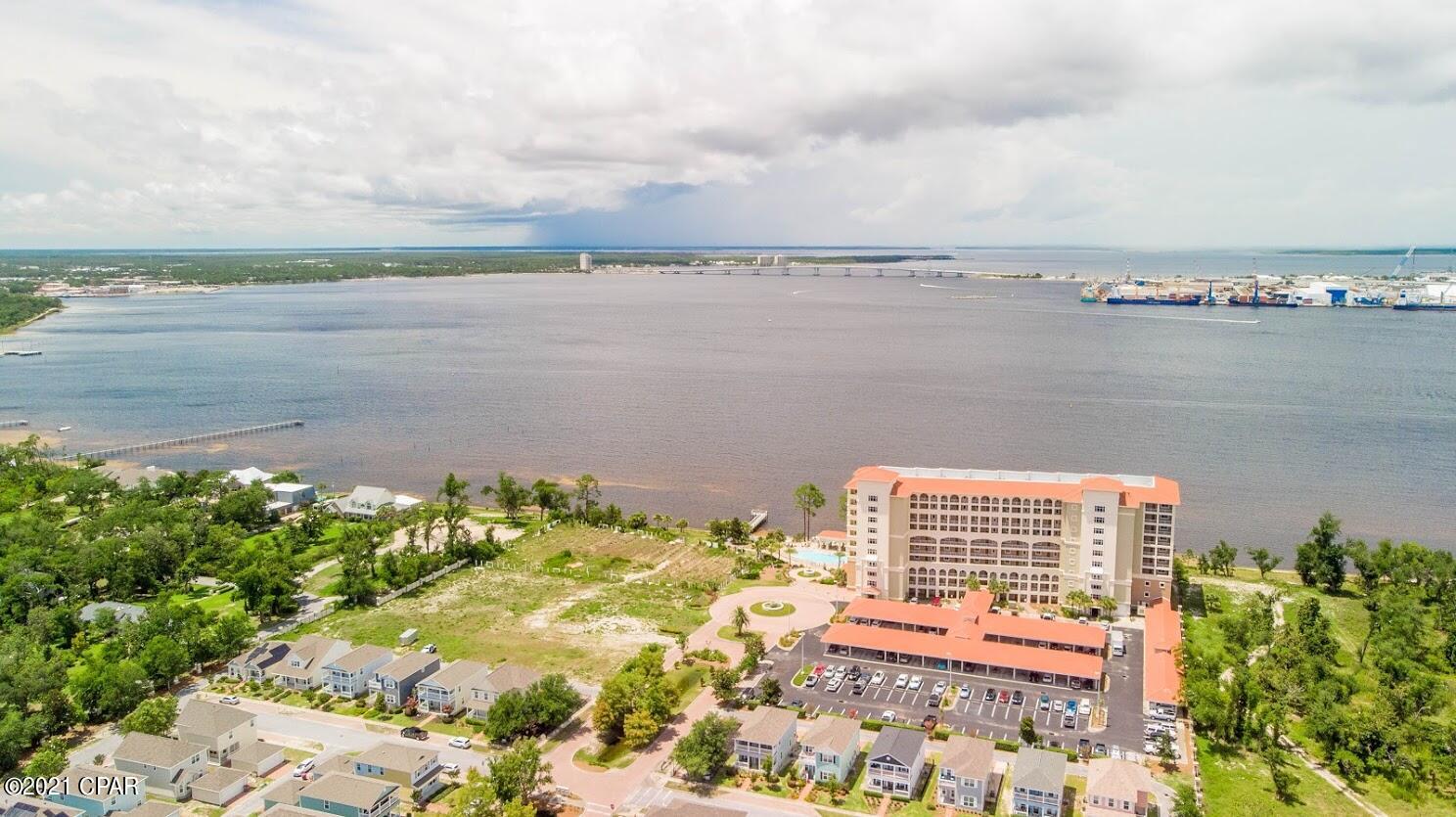 Magnolia Bay Club - Residential