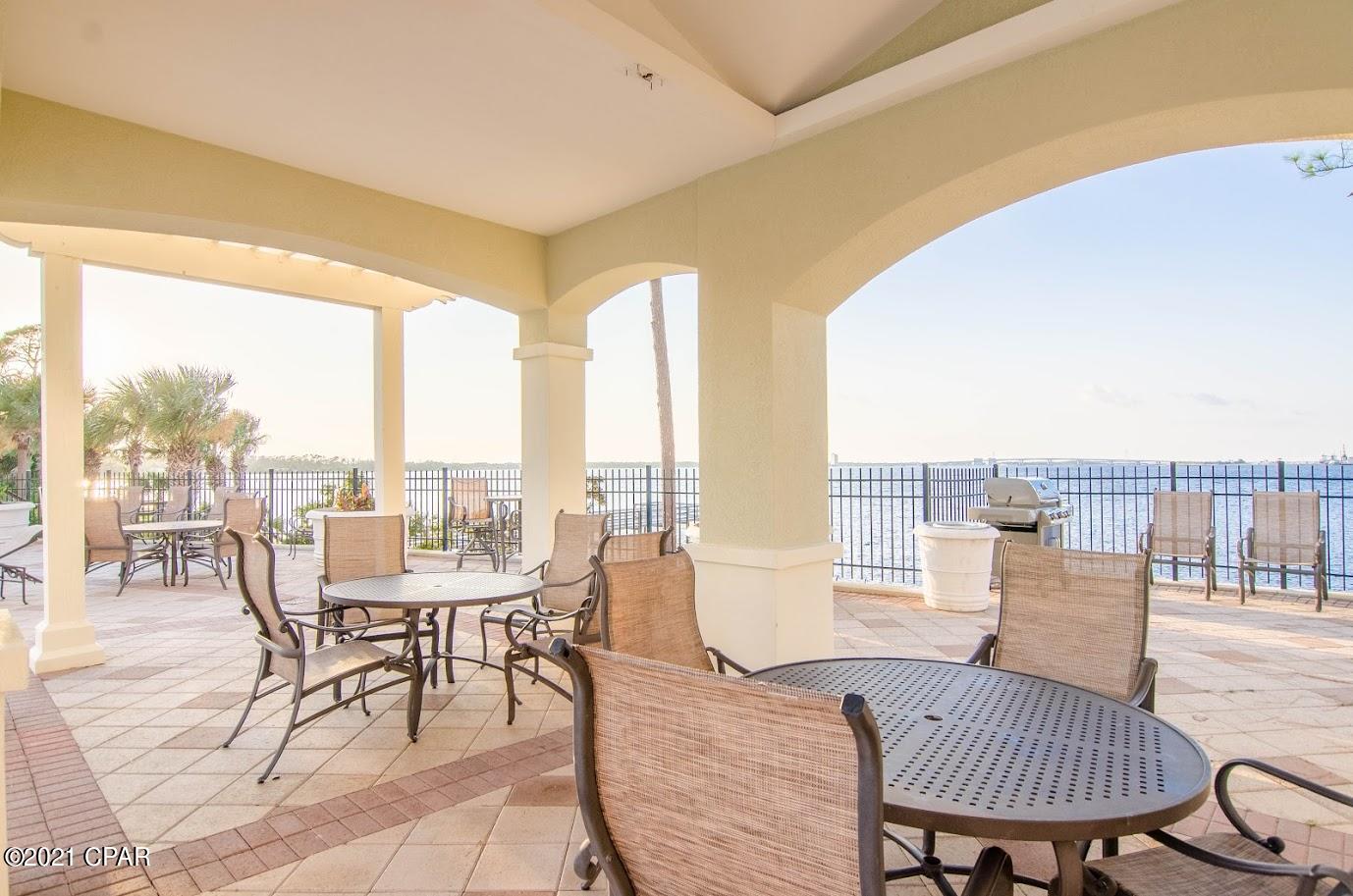 Magnolia Bay Club - Residential