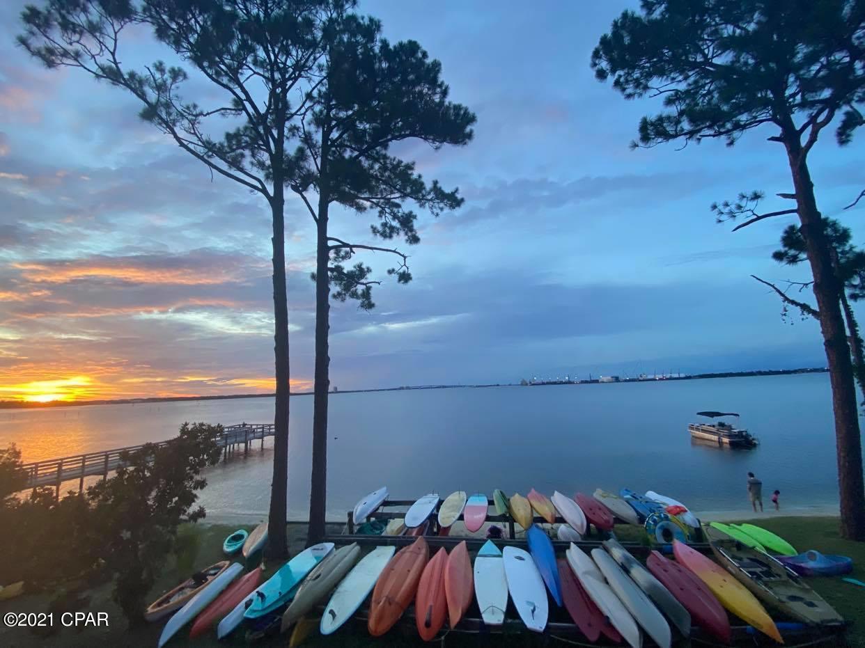 Magnolia Bay Club - Residential