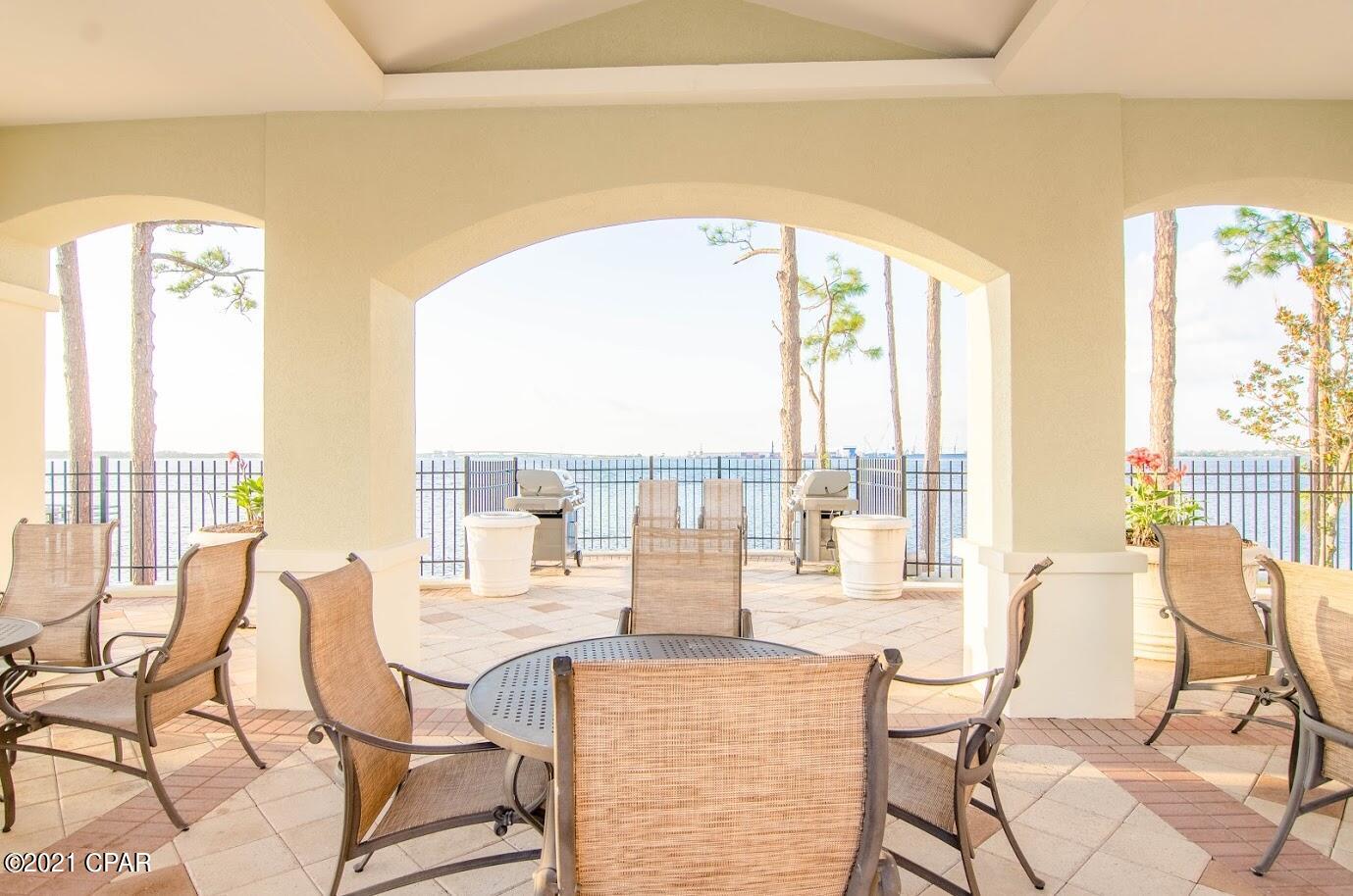 Magnolia Bay Club - Residential