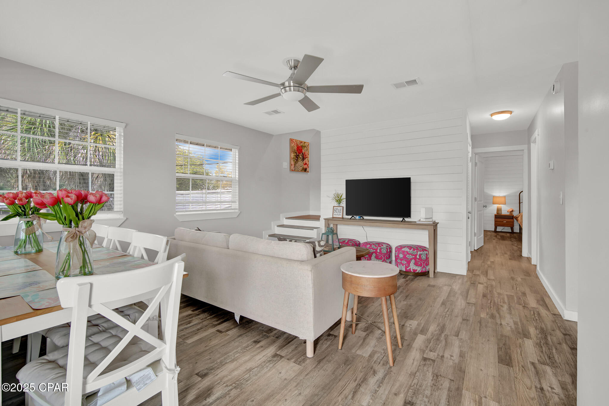 Laguna Beach Estates 7th Add - Residential