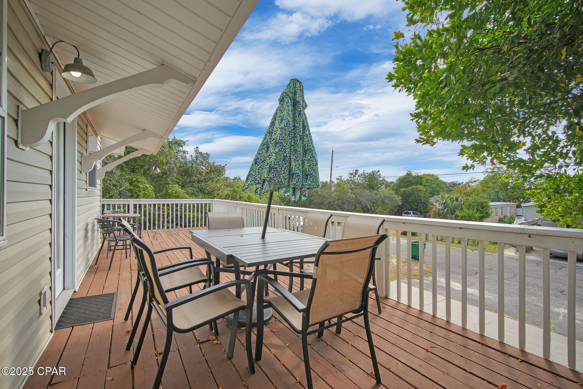 Laguna Beach Estates 7th Add - Residential