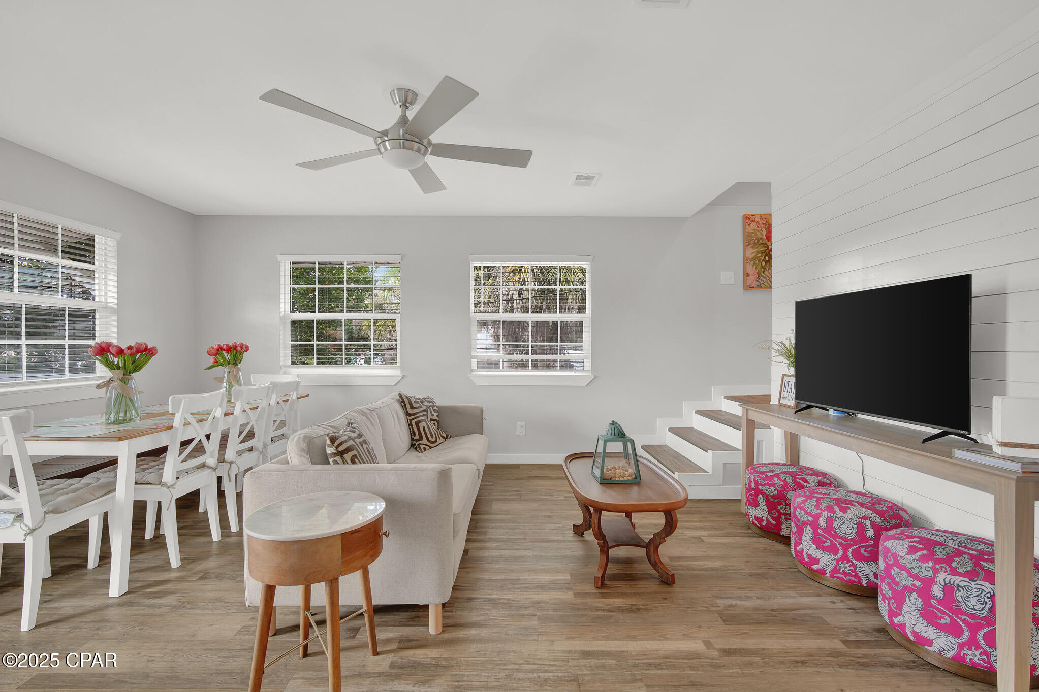 Laguna Beach Estates 7th Add - Residential