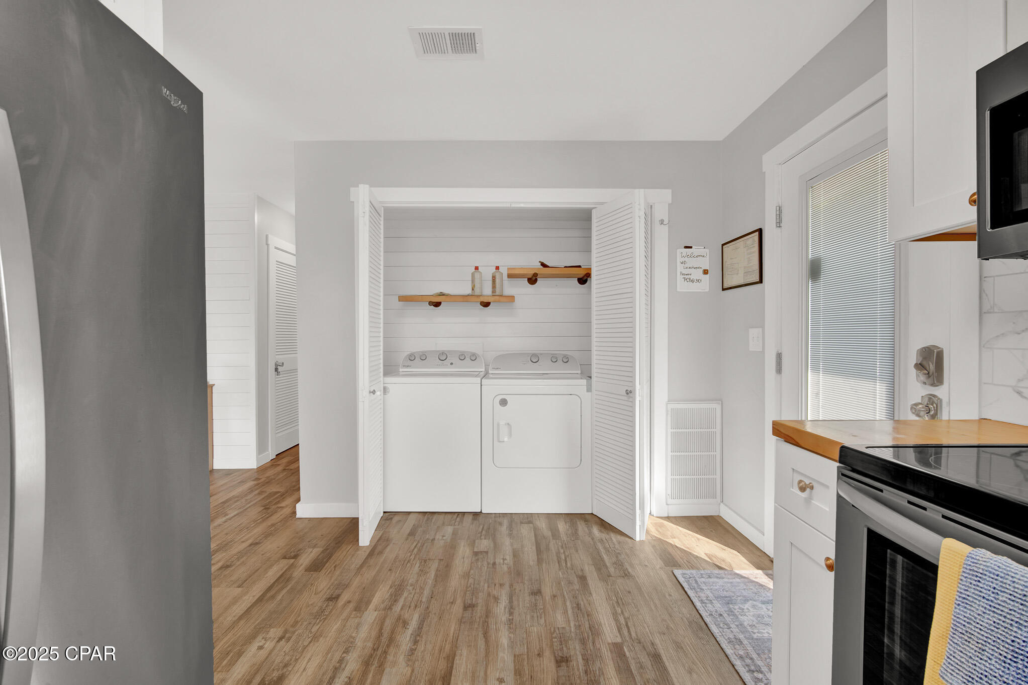 Laguna Beach Estates 7th Add - Residential