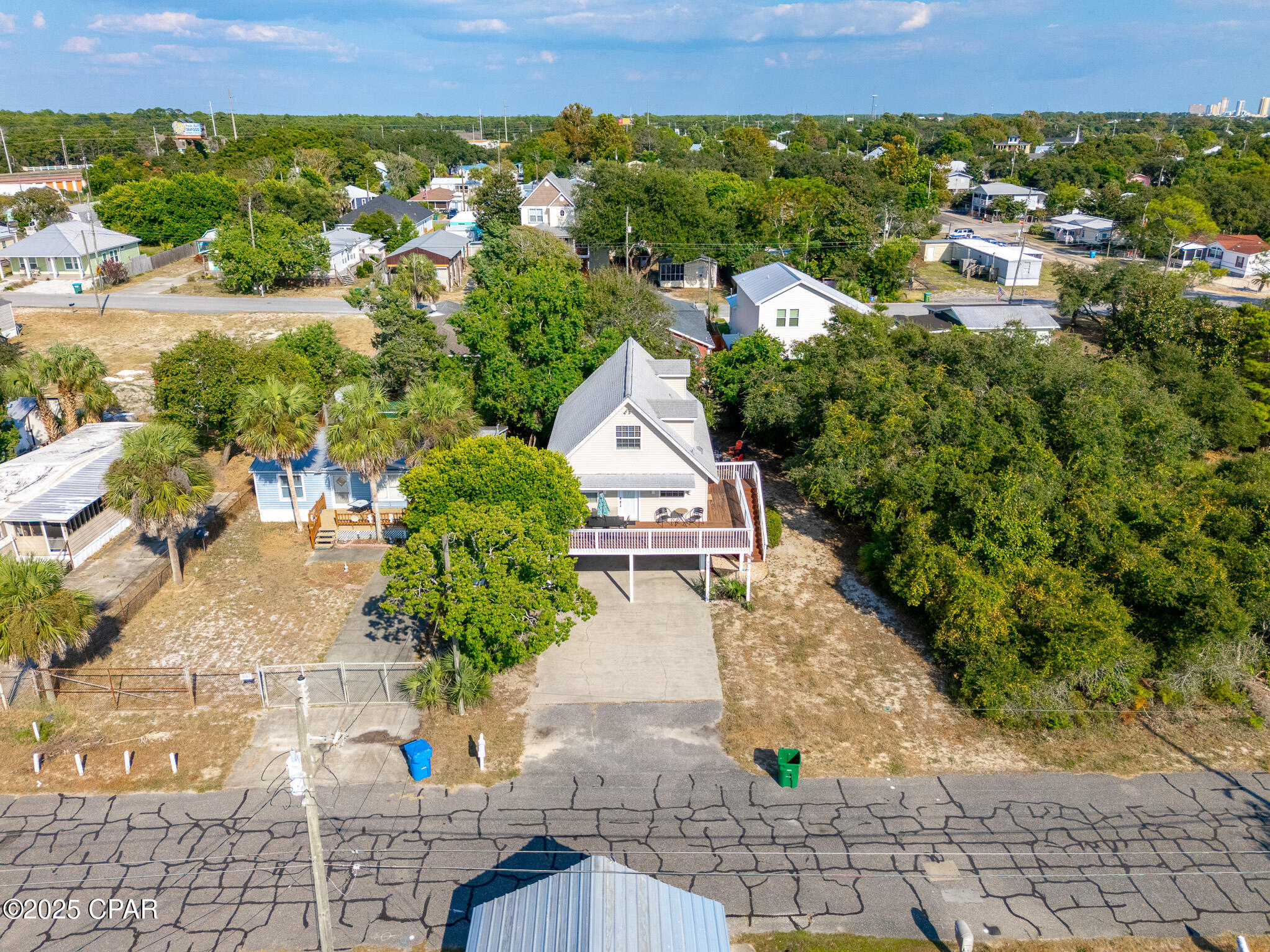 Laguna Beach Estates 7th Add - Residential